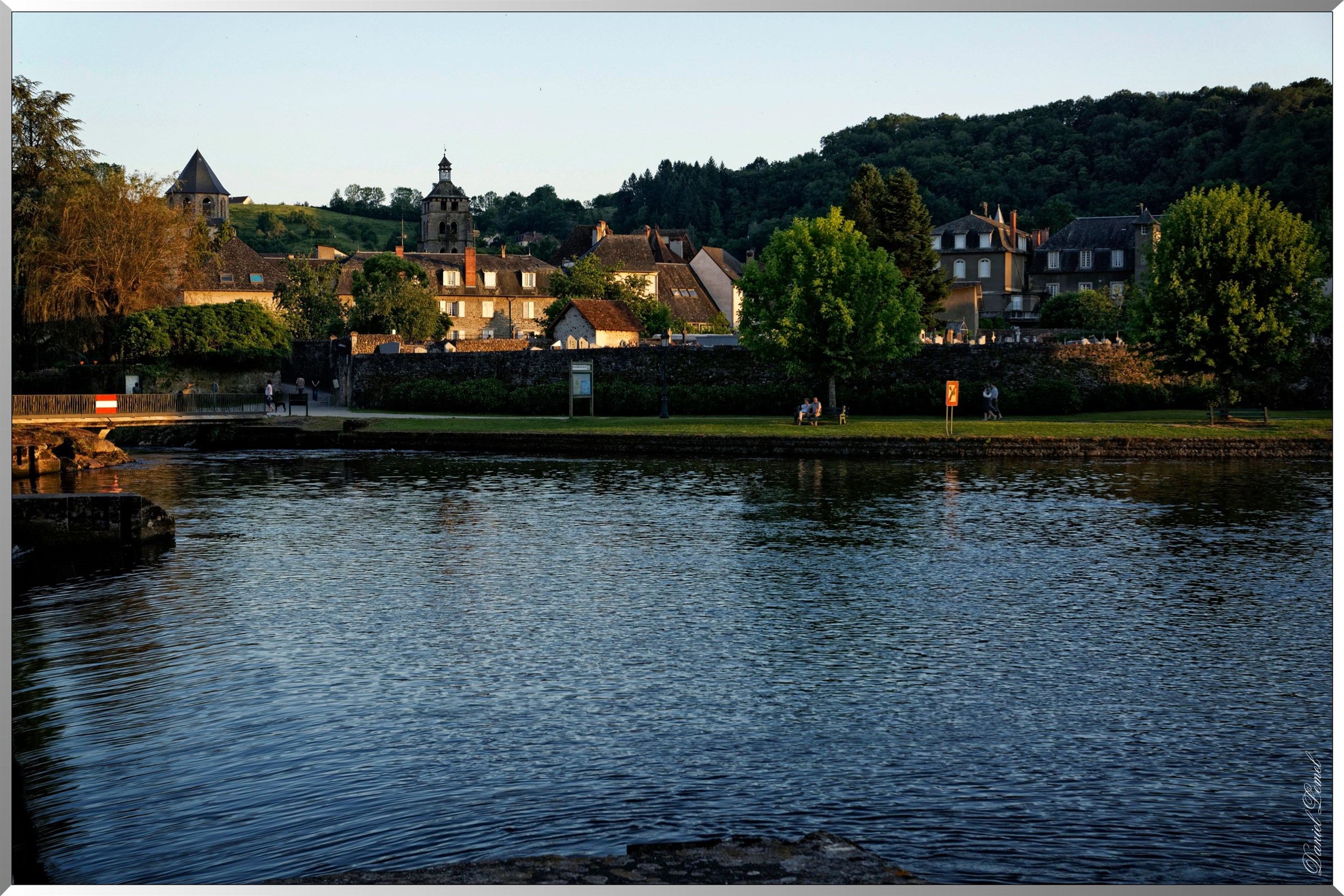 Au bord de la Dordogne