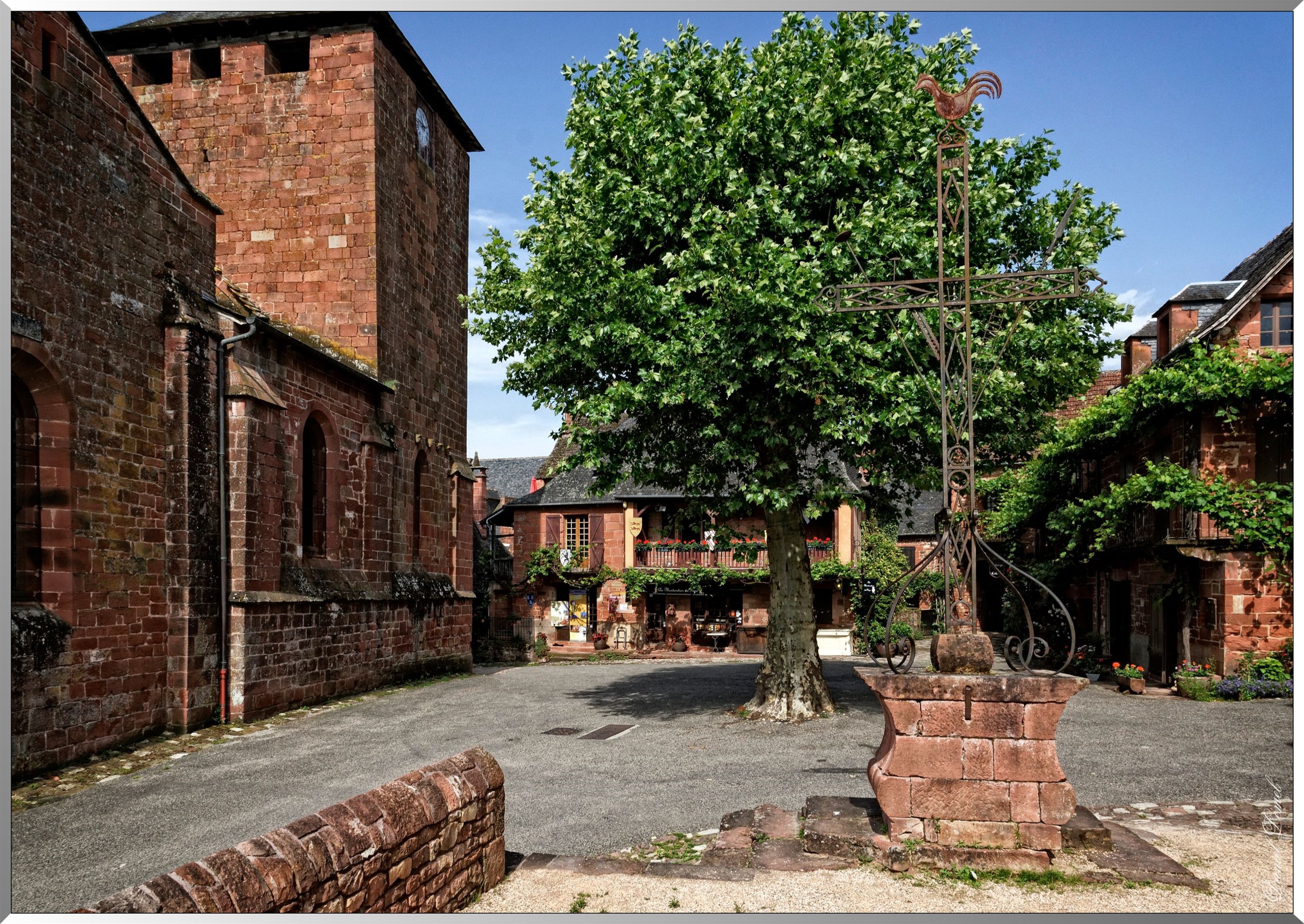 La coix des pénitents noirs