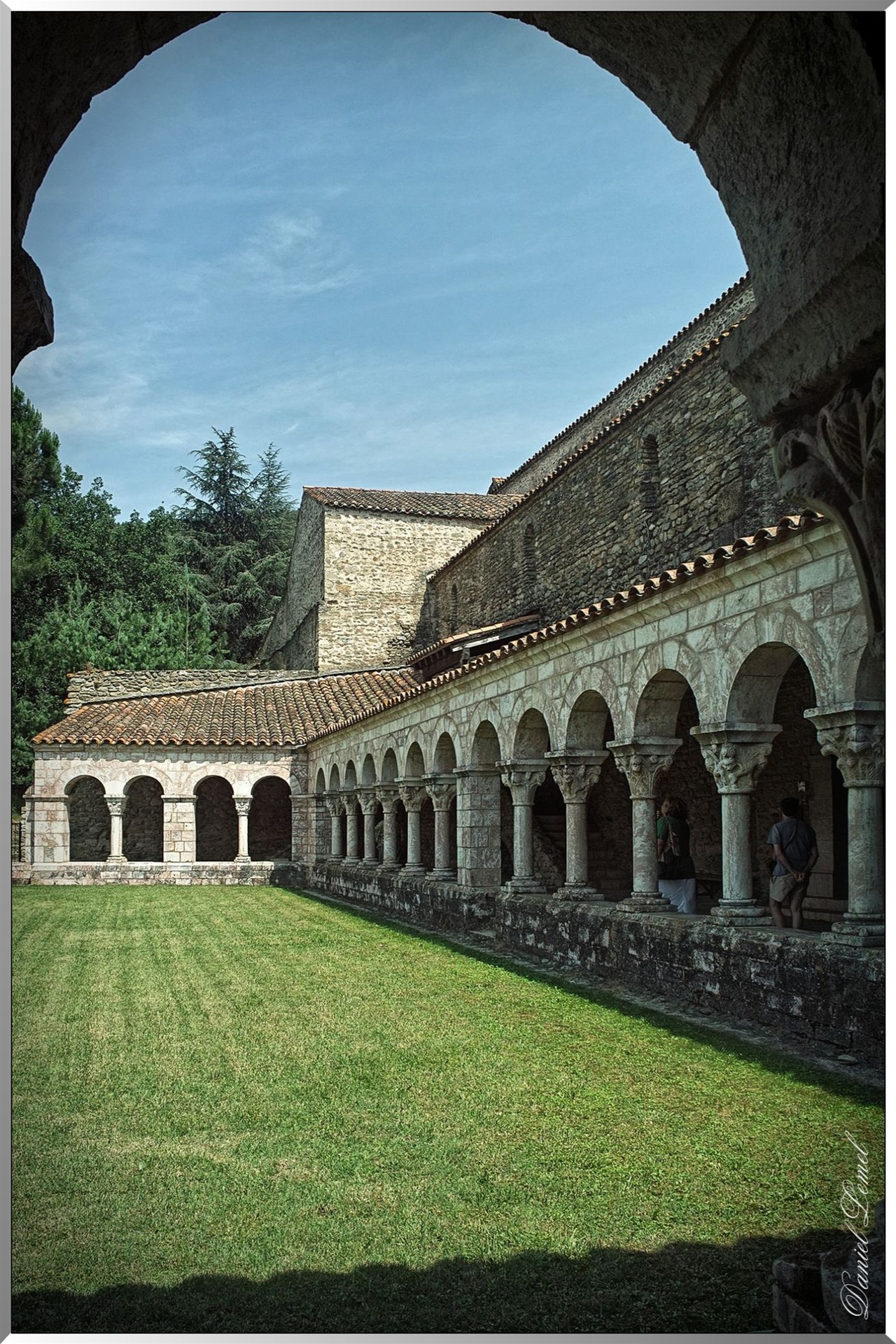 Le cloître