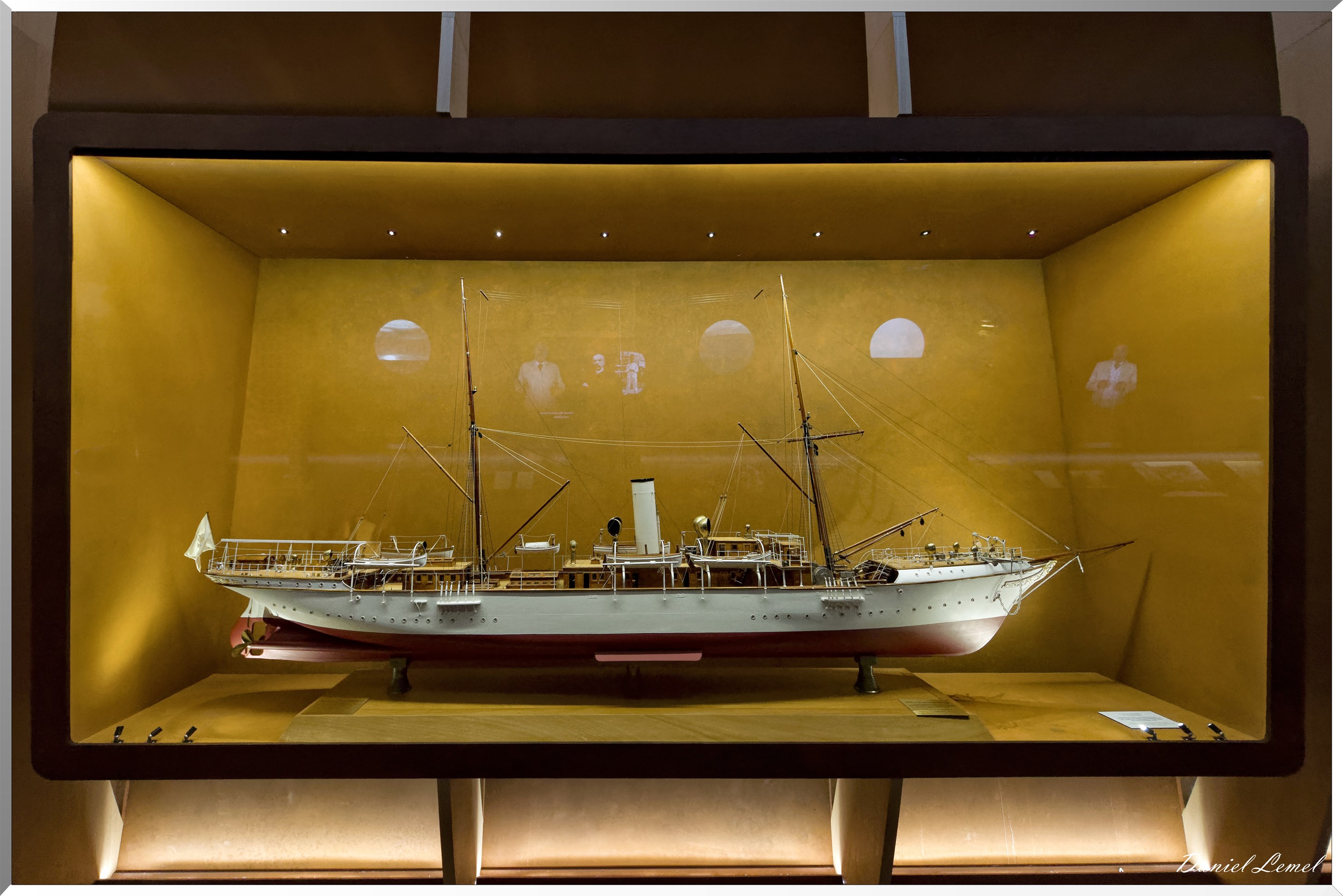 Maquette de la seconde Hirondelle