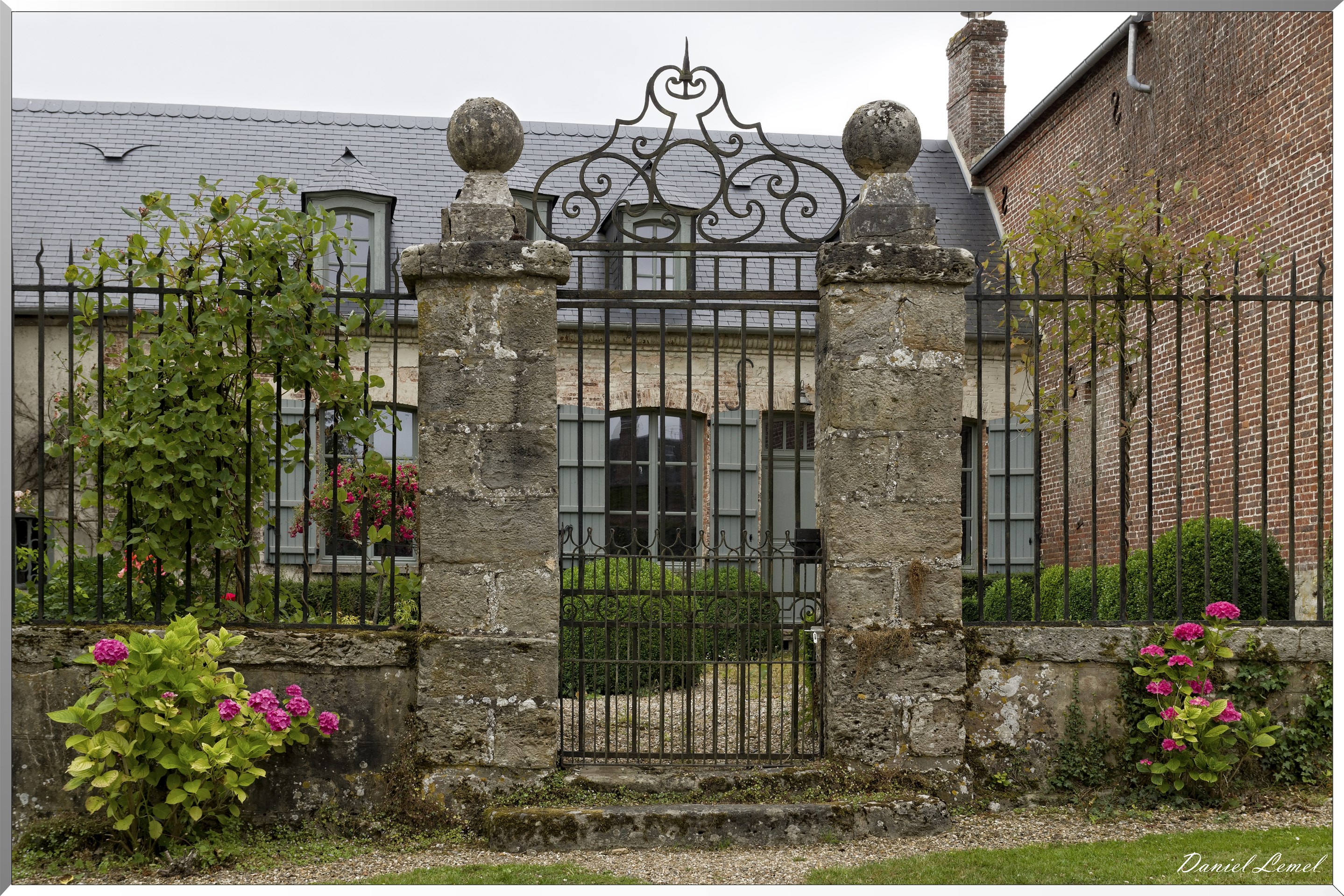 Portail en fer forgée