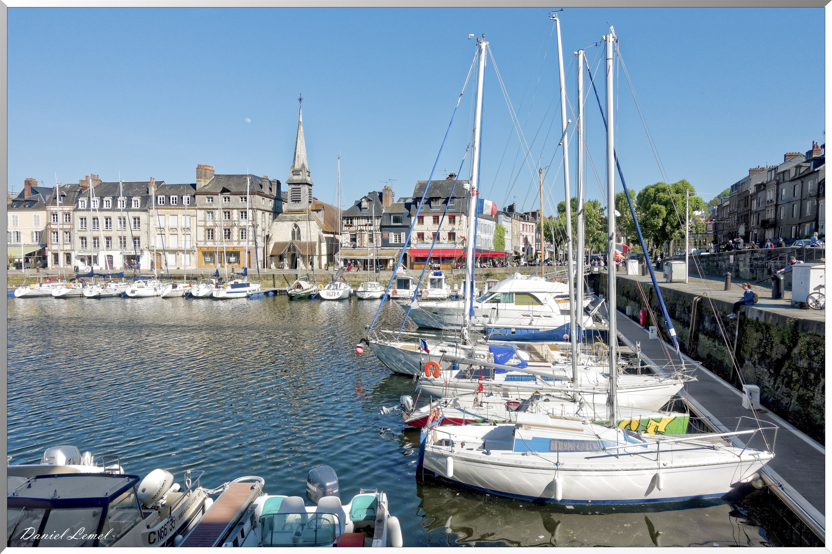 Bateaux sur le vieux bassin