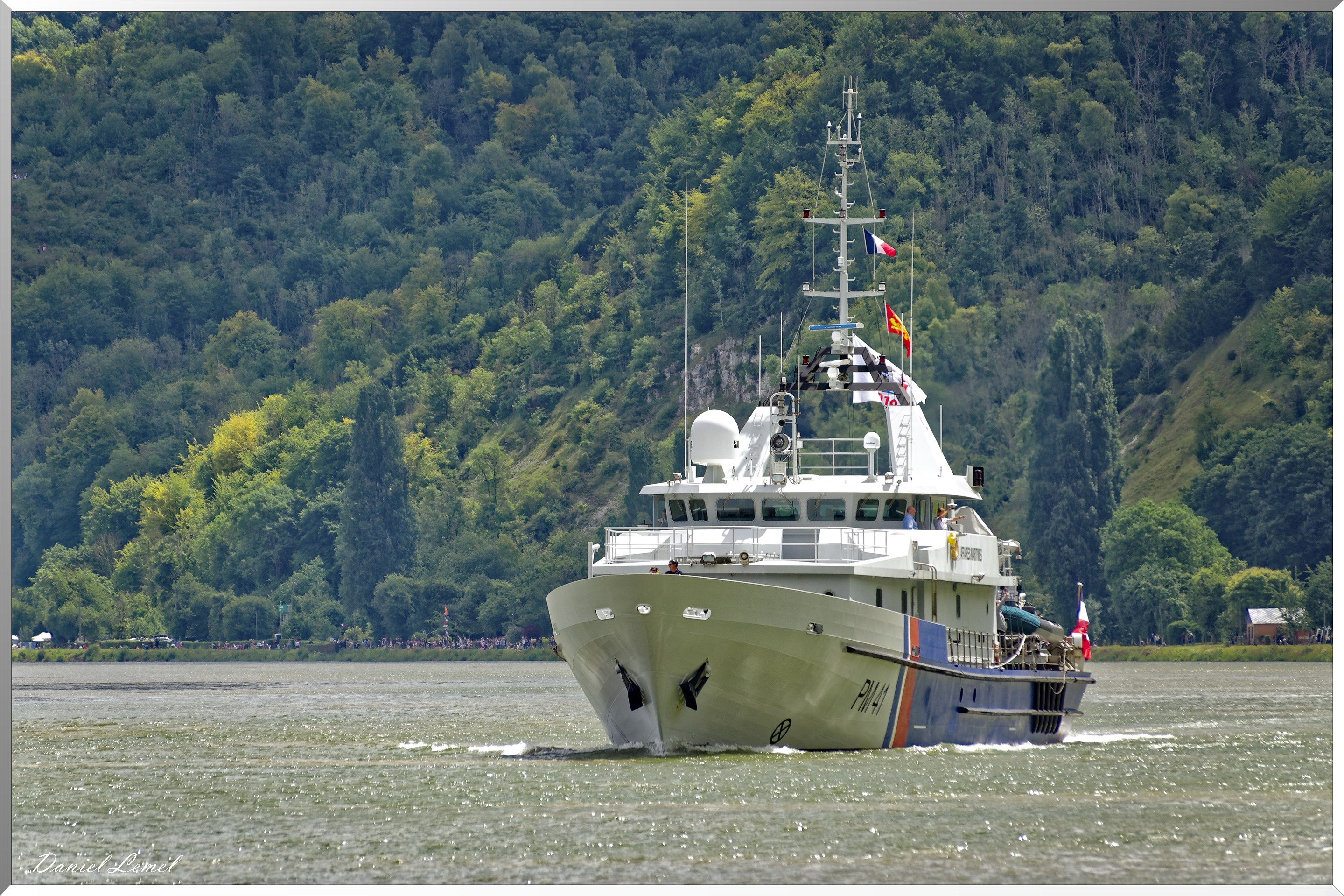THÉMIS (PM41)