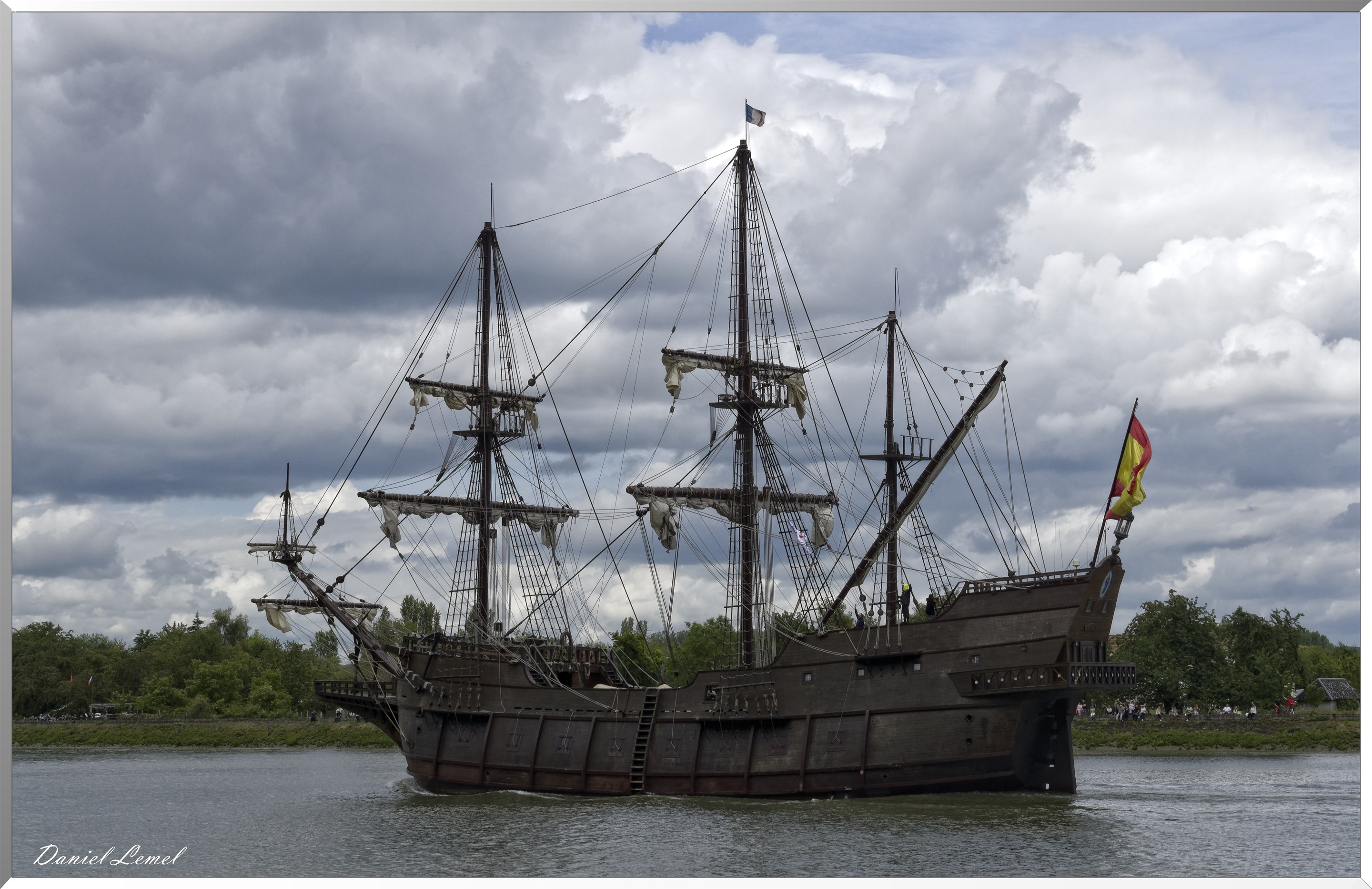 EL GALEON