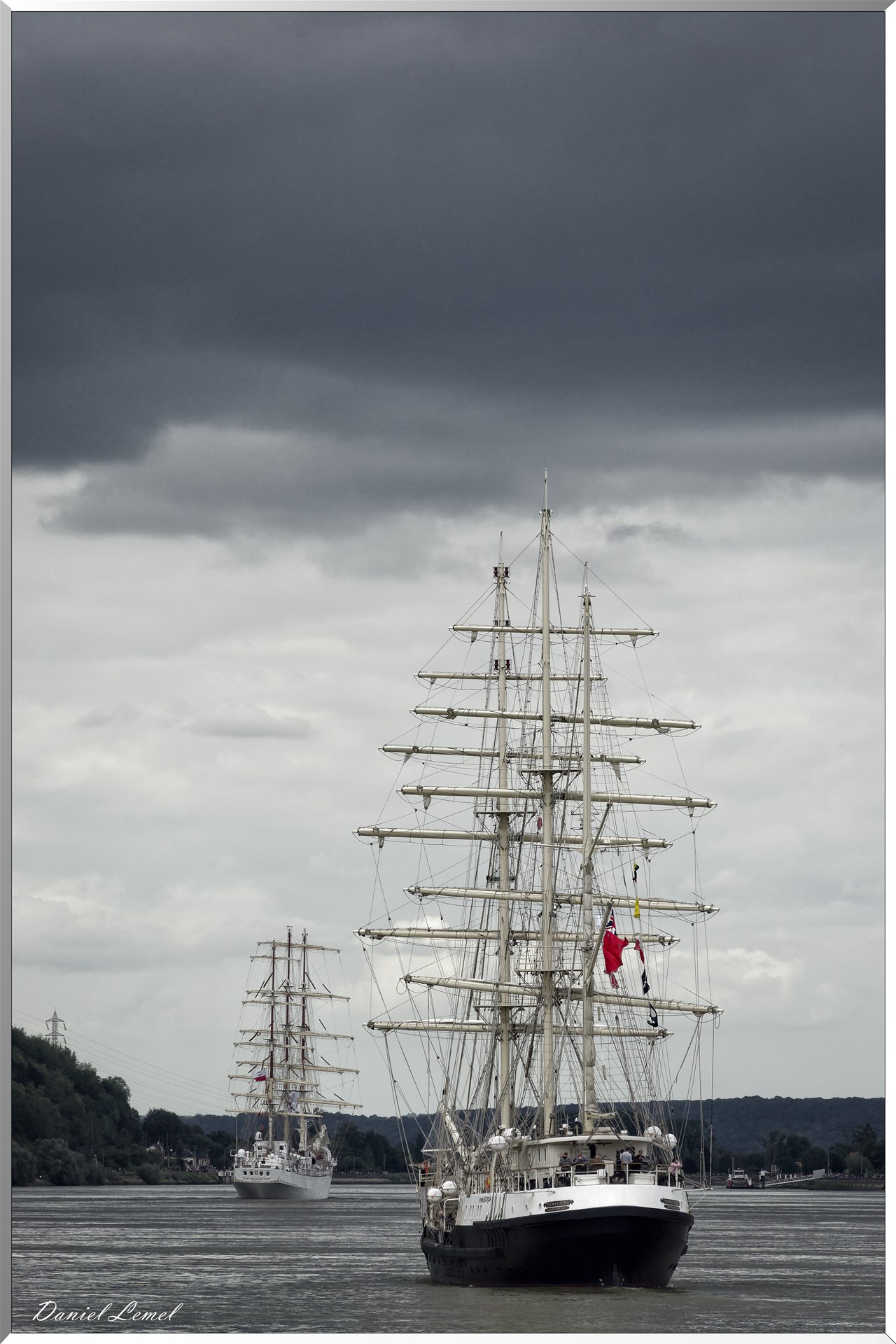 TENACIOUS