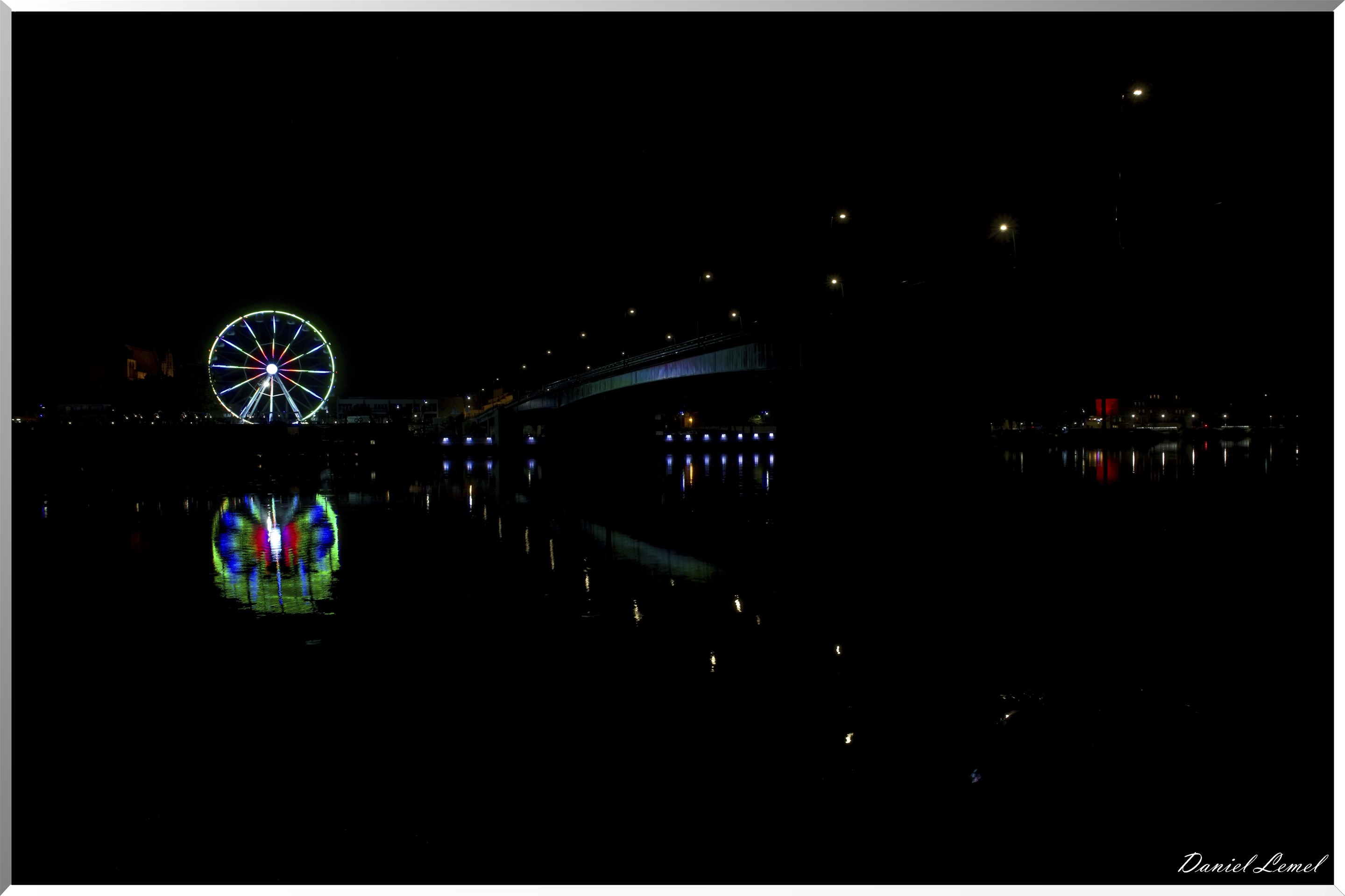  DSC0068 DxOW