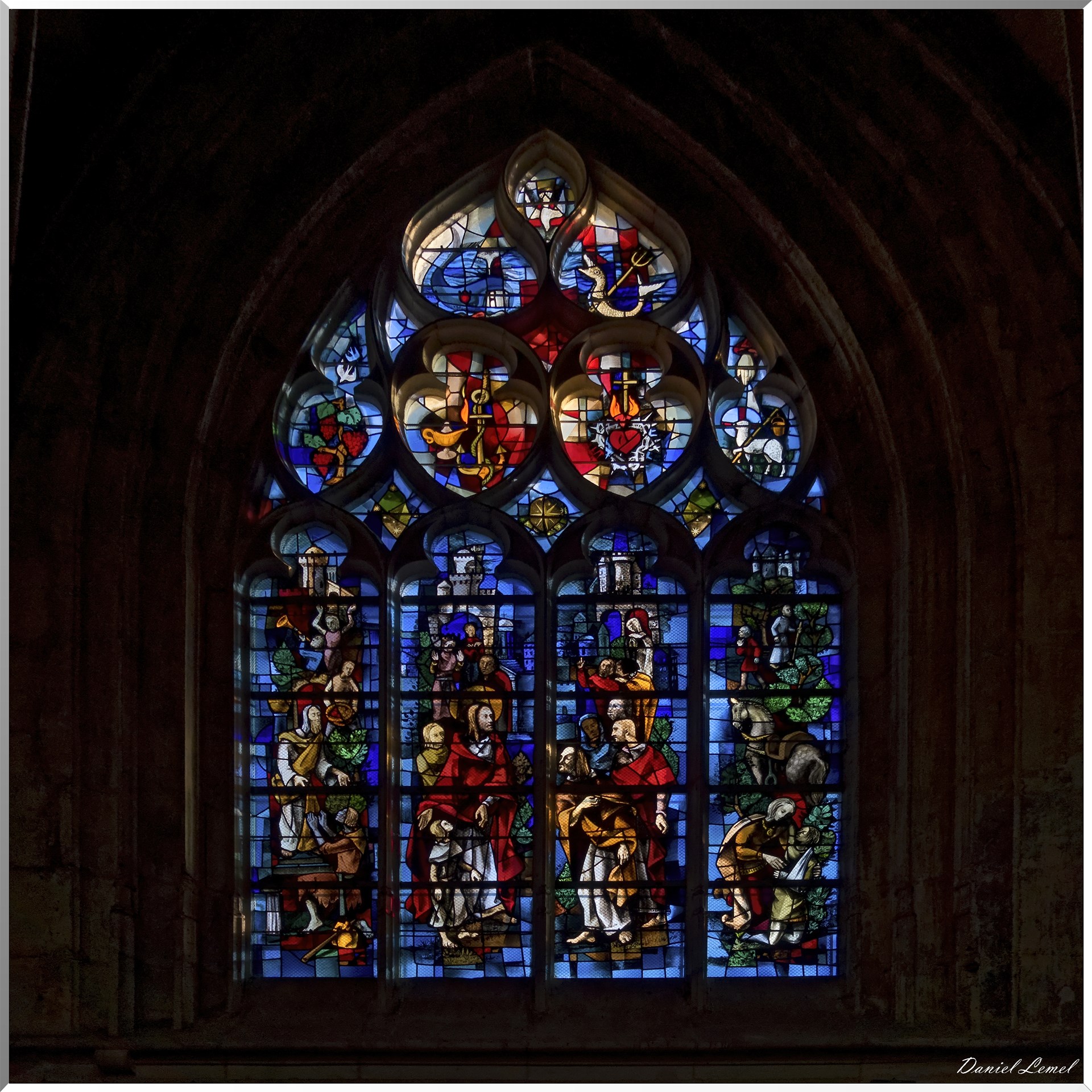 Église Notre-Dame-des-Arts de Pont-de-l'Arche - Vitrail datant de 1606