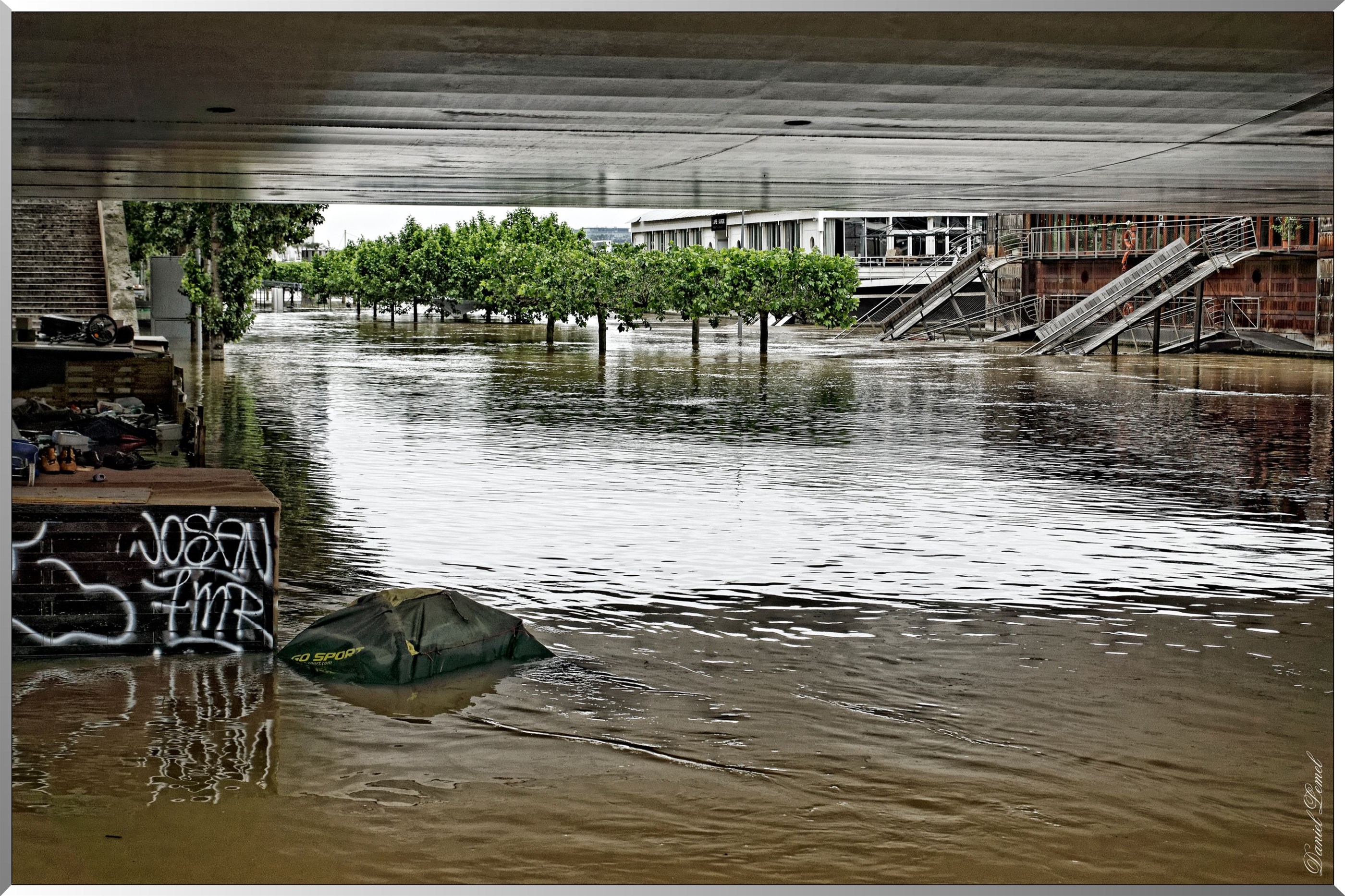 Pont Charles de Gaulle