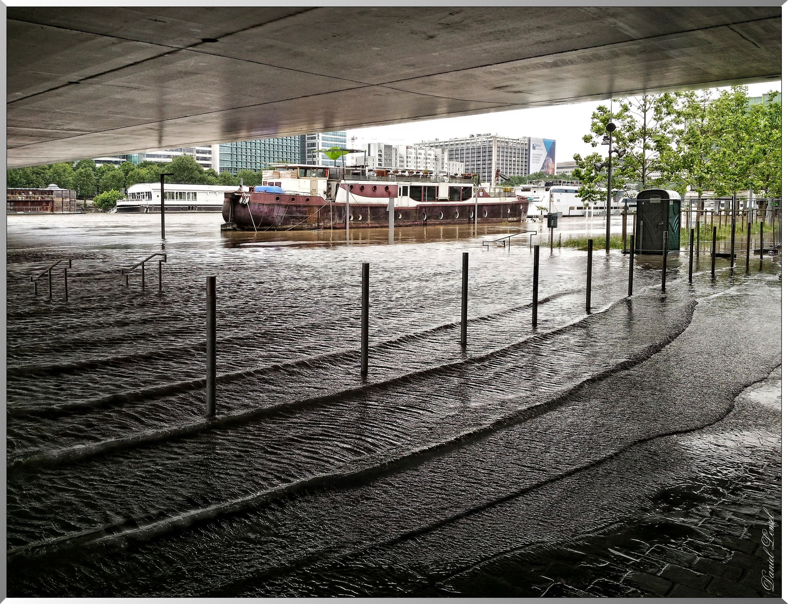 Pont Charles de Gaulle