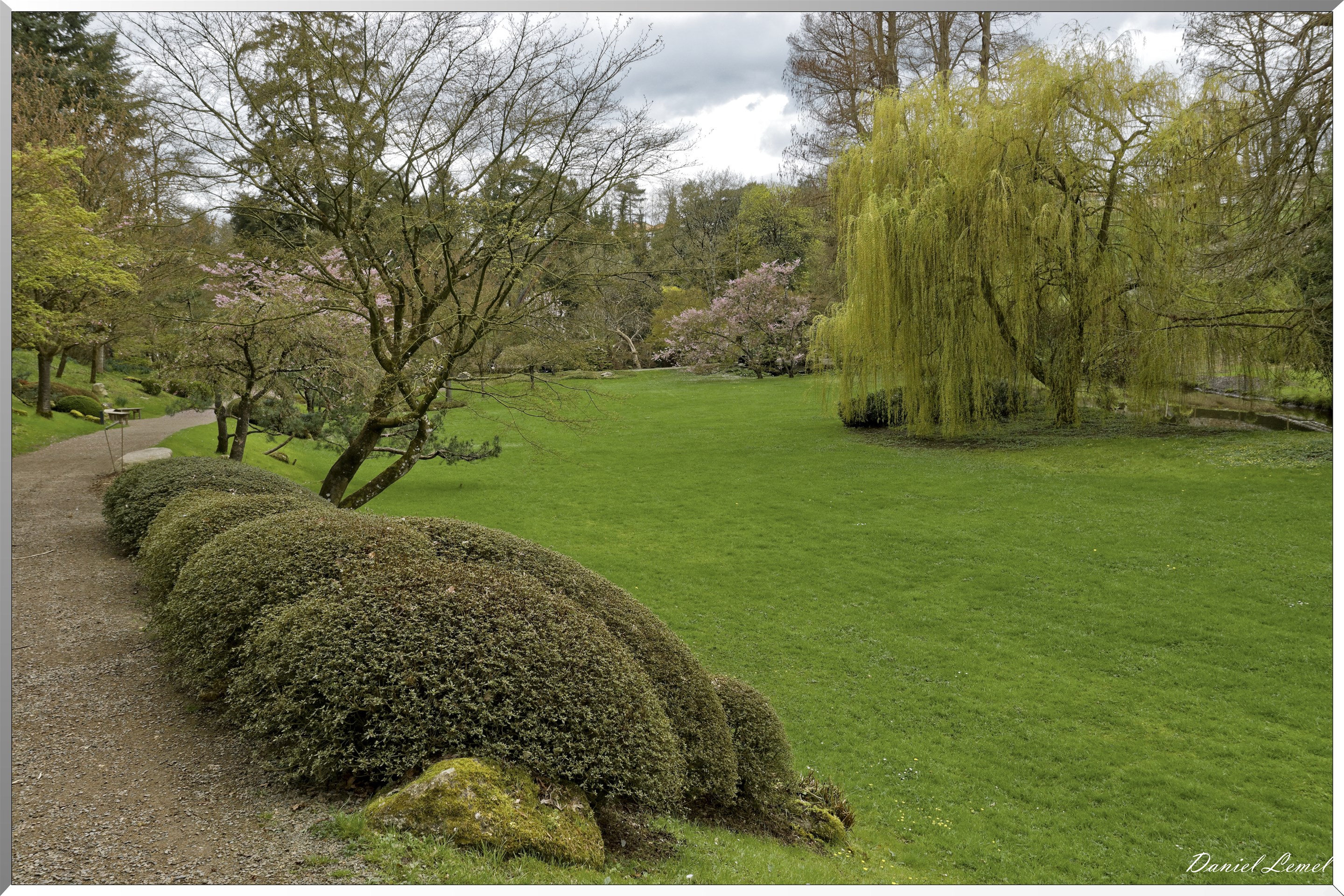 Parc Oriental de Maulévrier au printemps