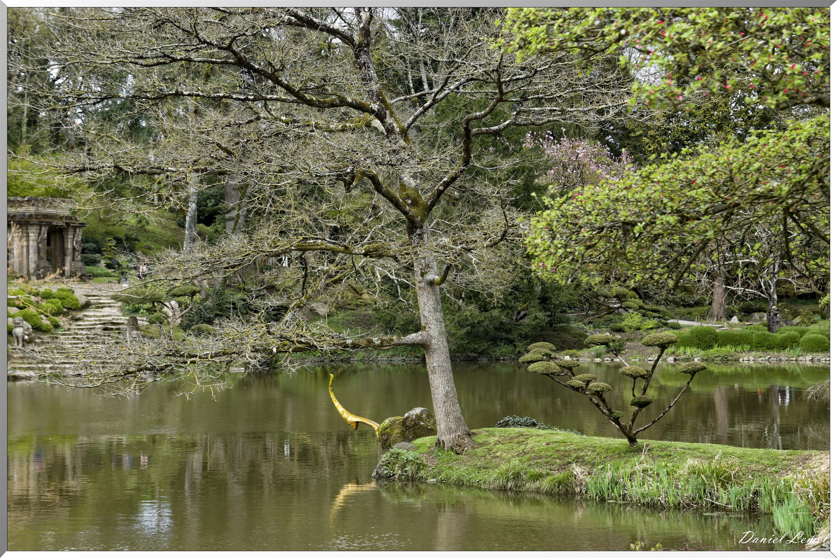 Parc Oriental de Maulévrier au printemps