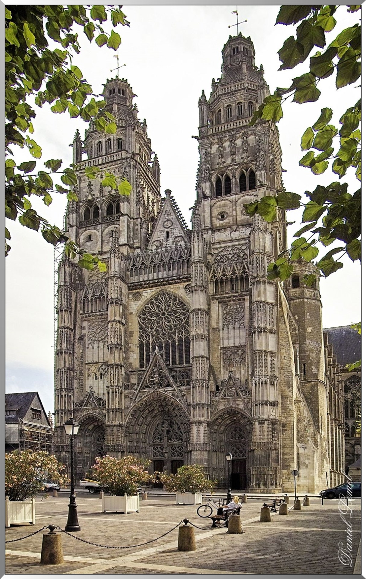 façadede la cathédrale de Tours