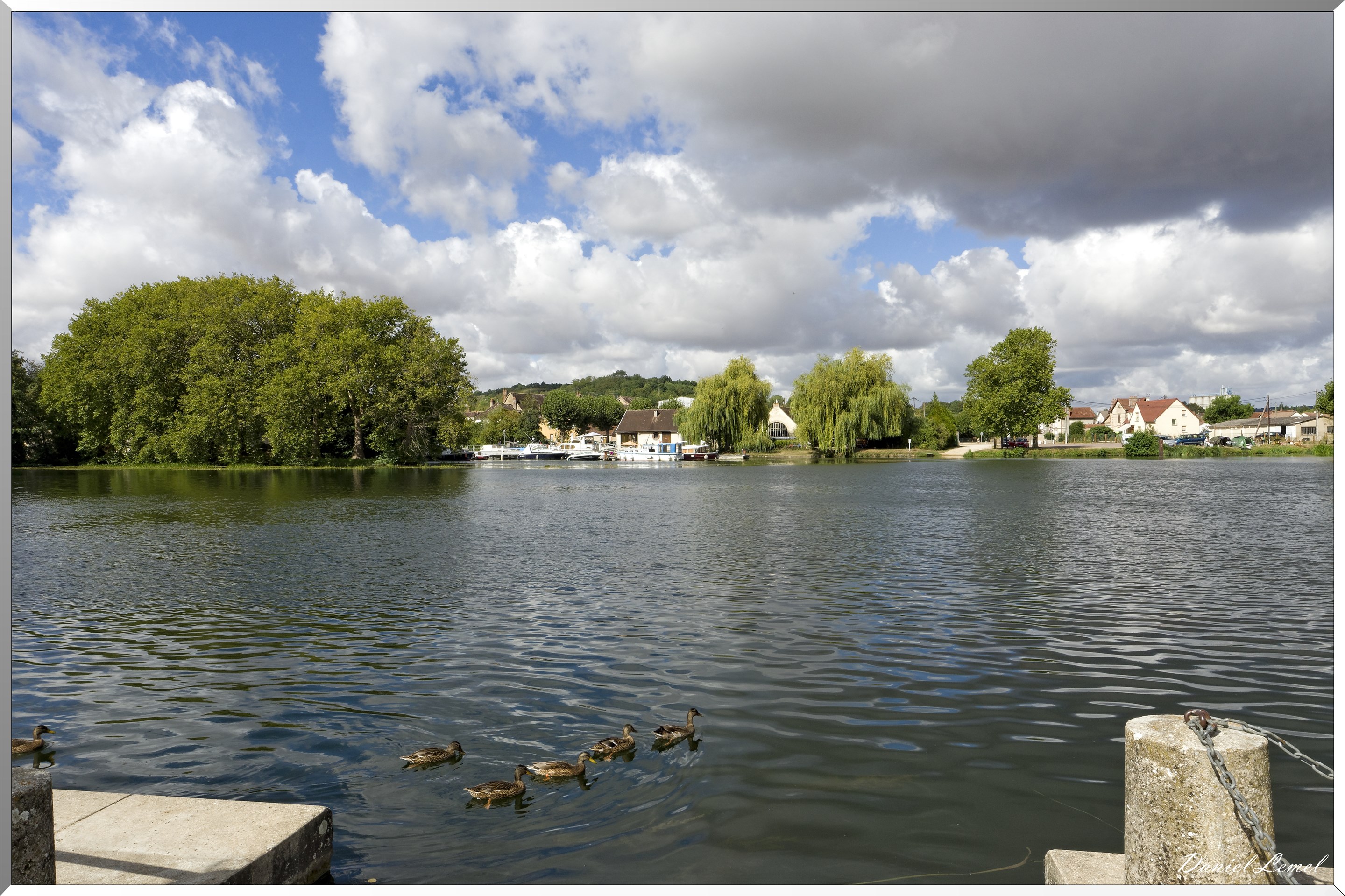 Vue des bords de l'Yonne