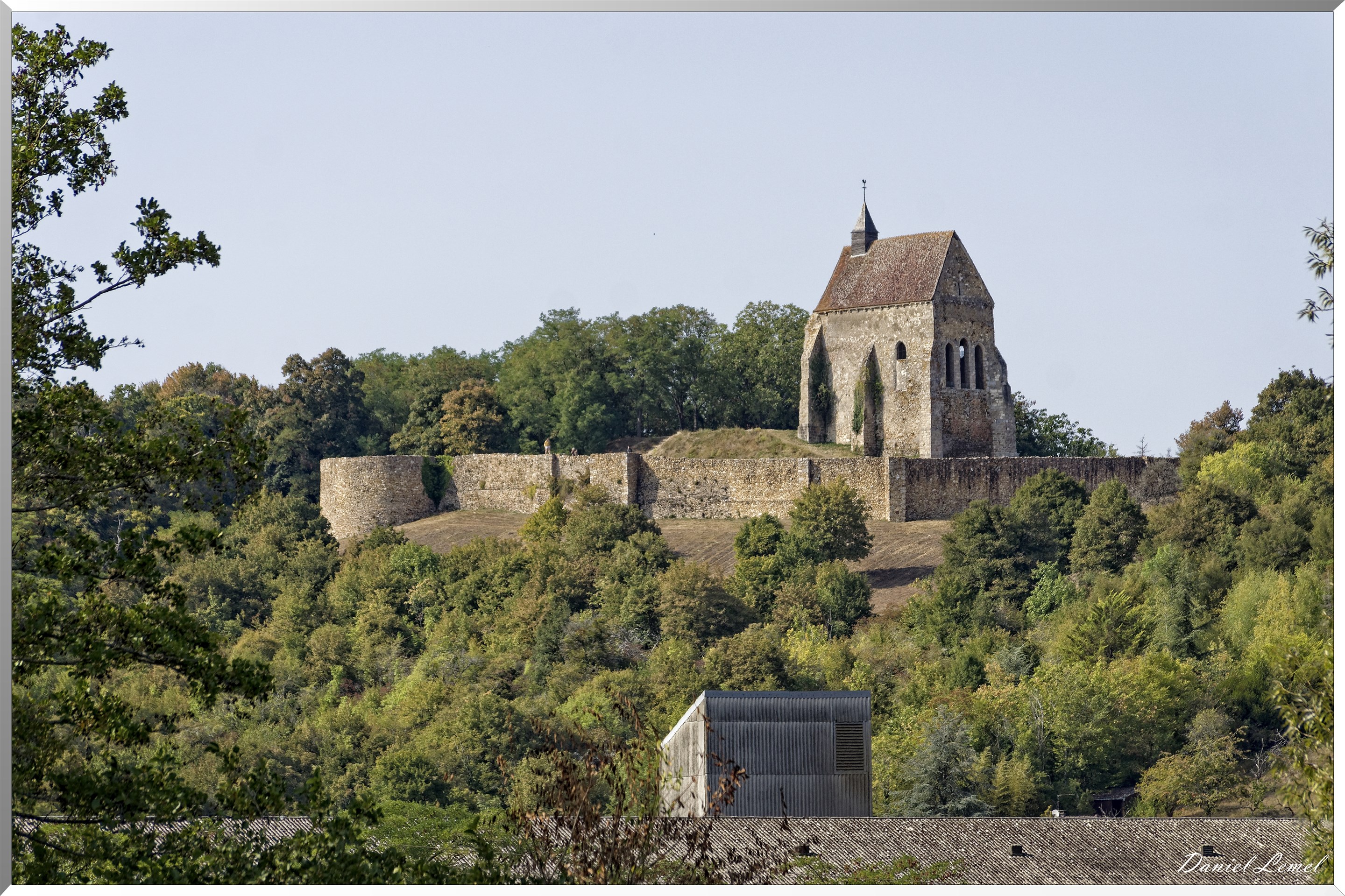 Chapelle St-Julien-de-Vauguillain
