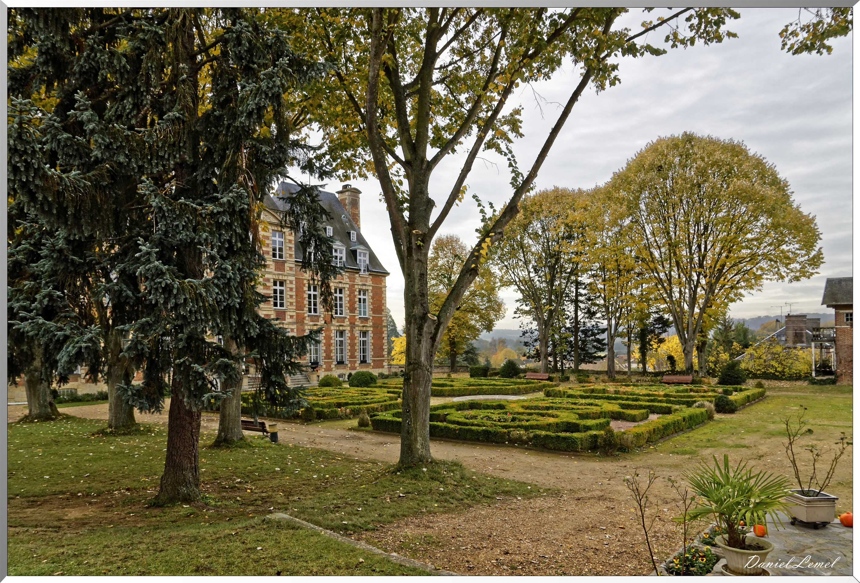 Menilles