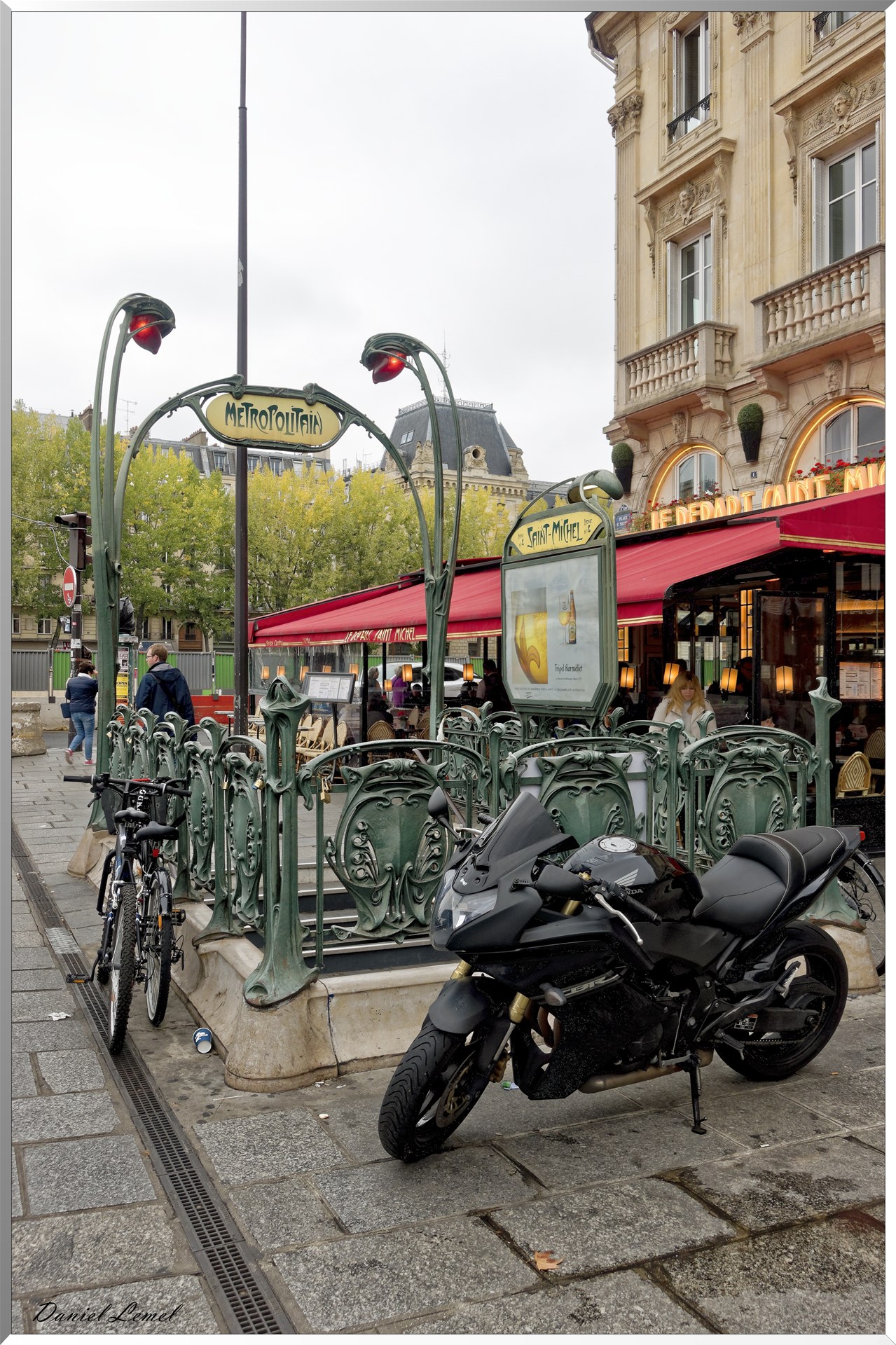 Métro Saint-Michel