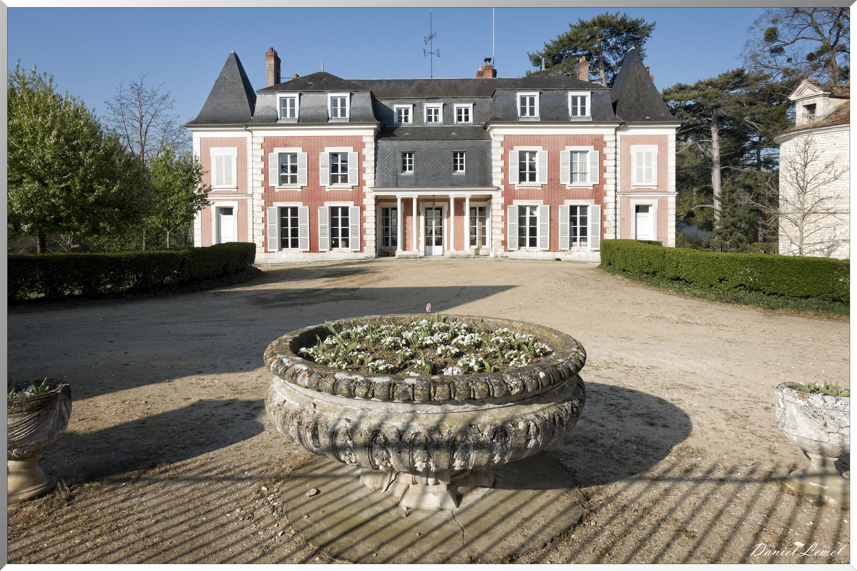 Pressagny l'Orgueilleux