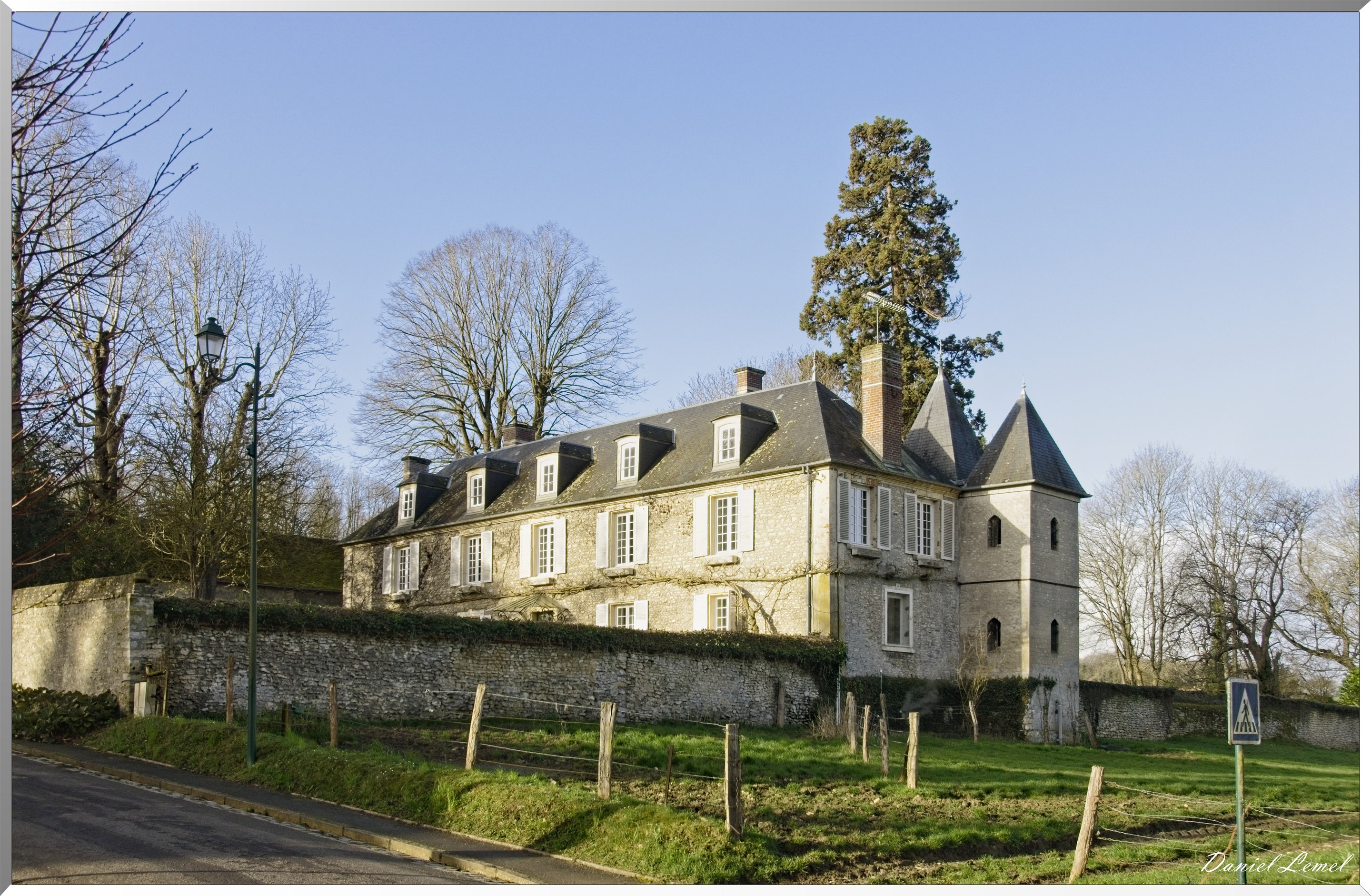 Noyers