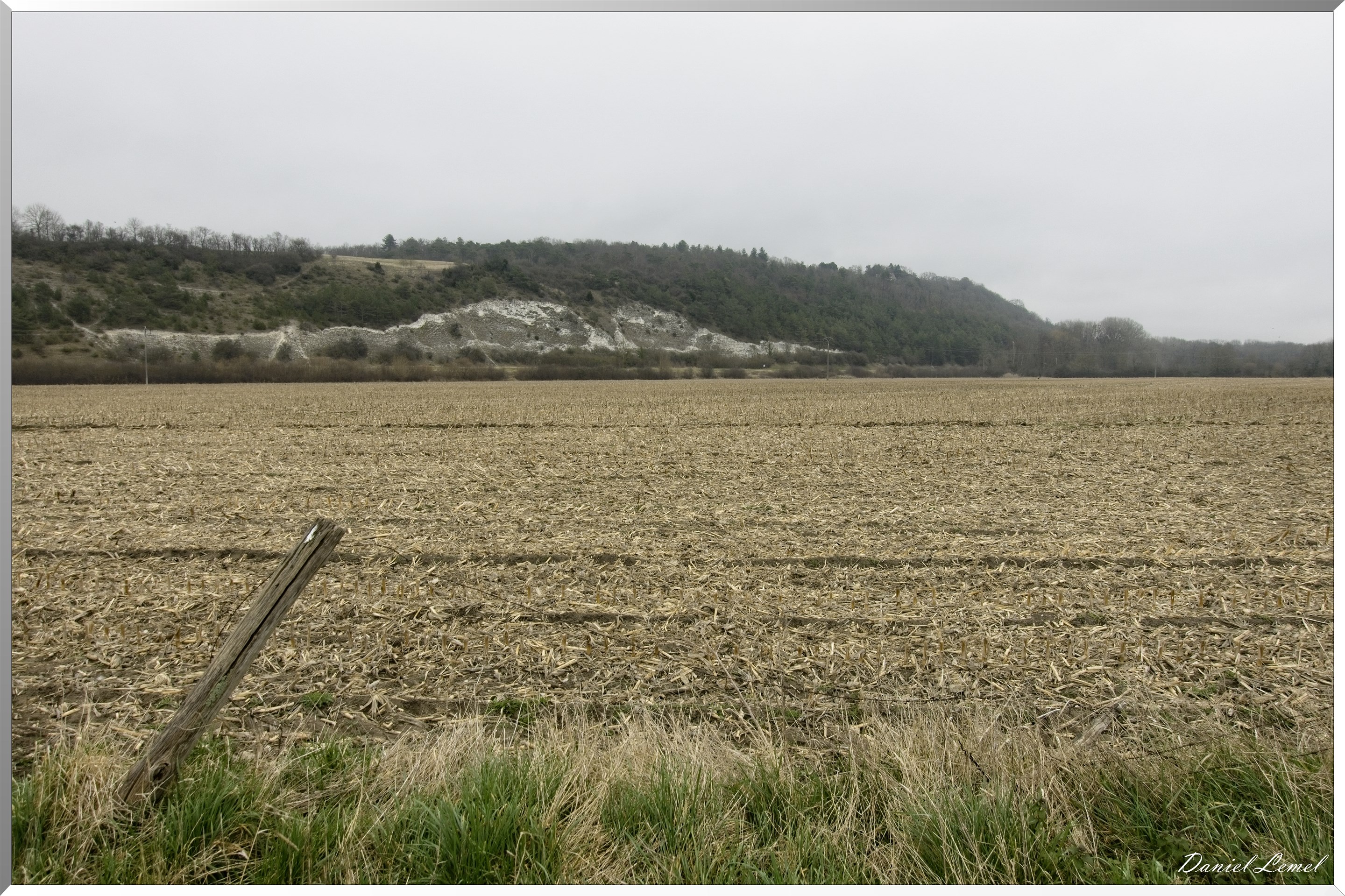Menilles