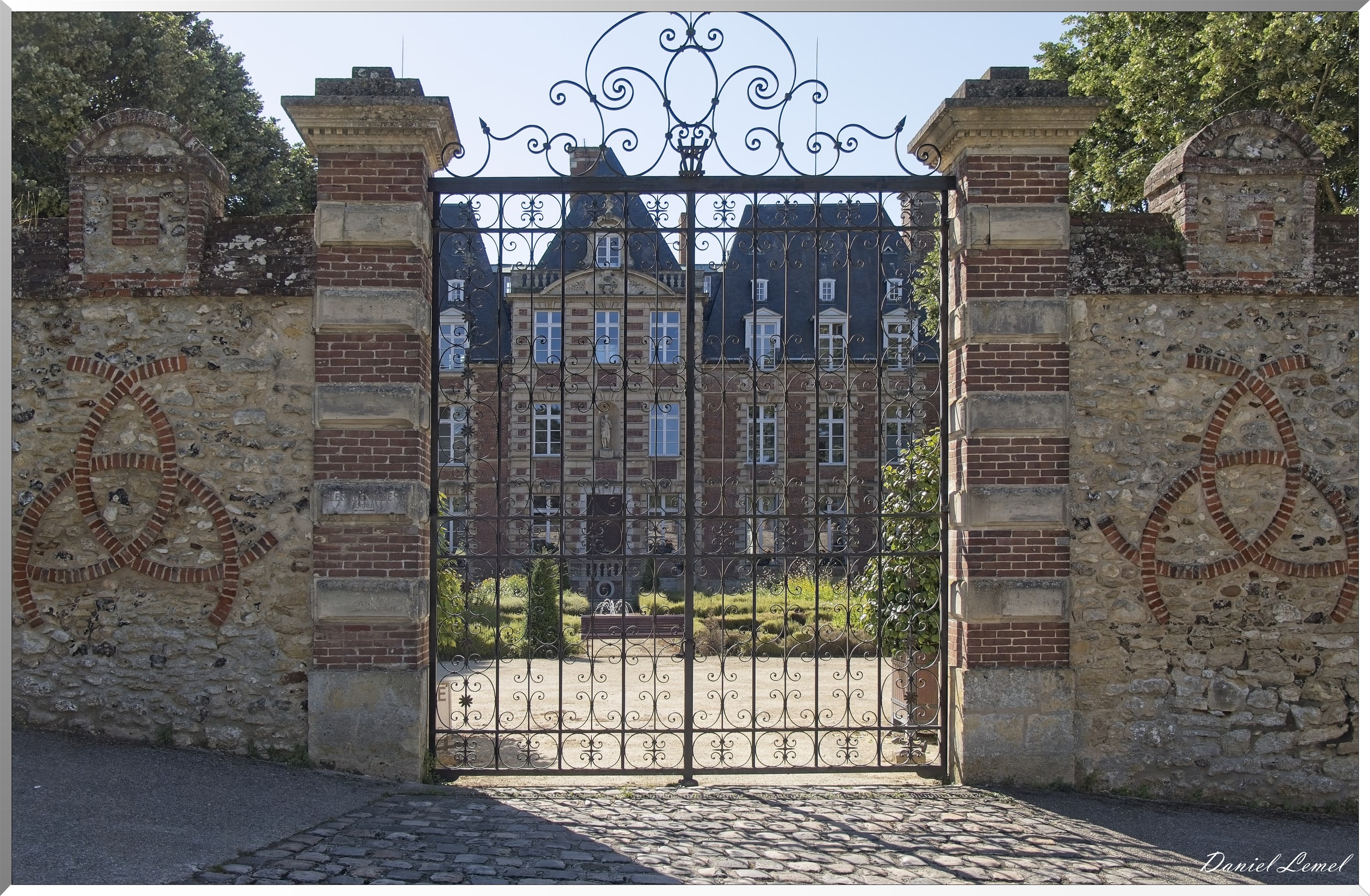 Ménilles
