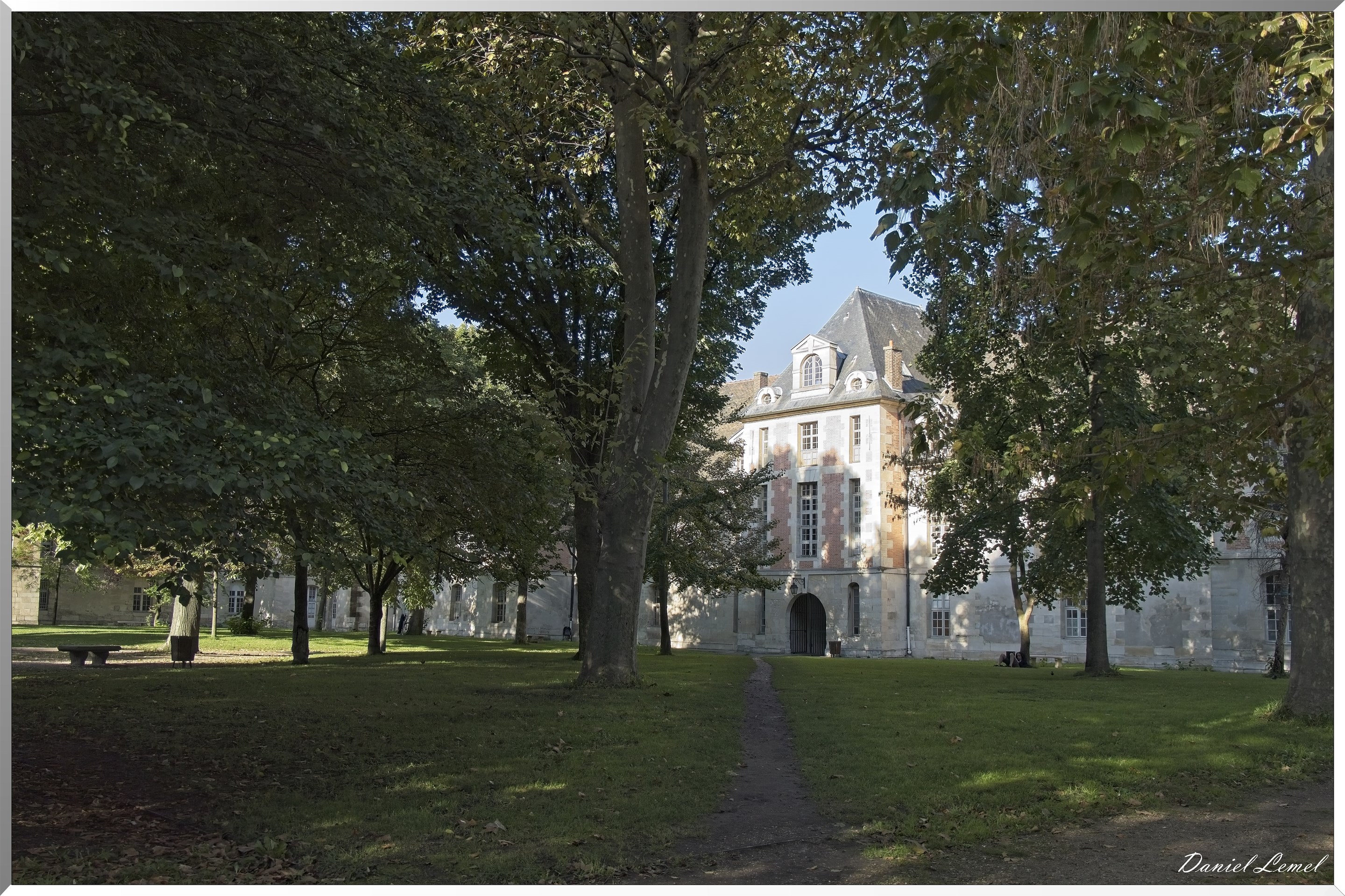 Hôpital  Saint-Louis