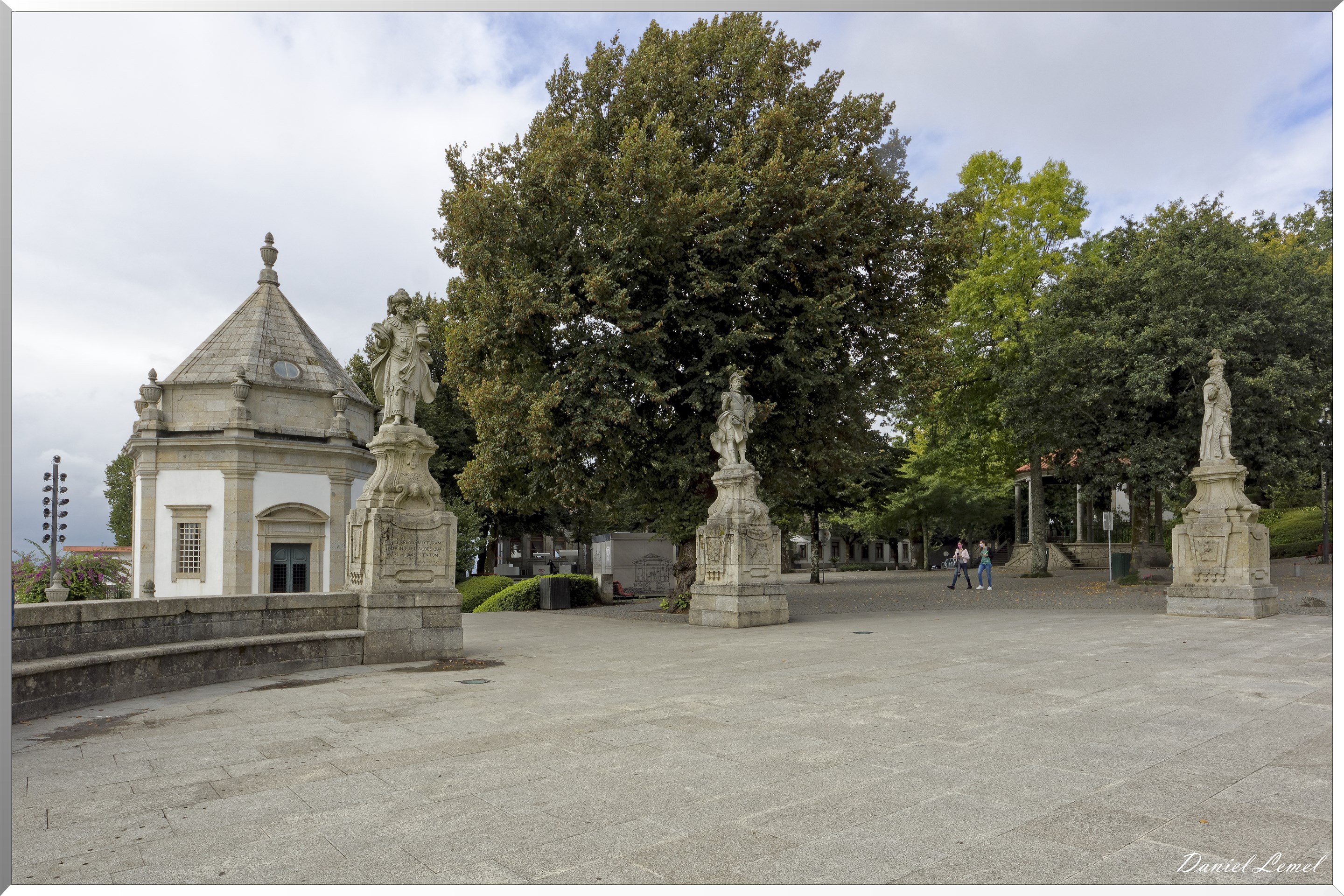  DSC0121 DxOW