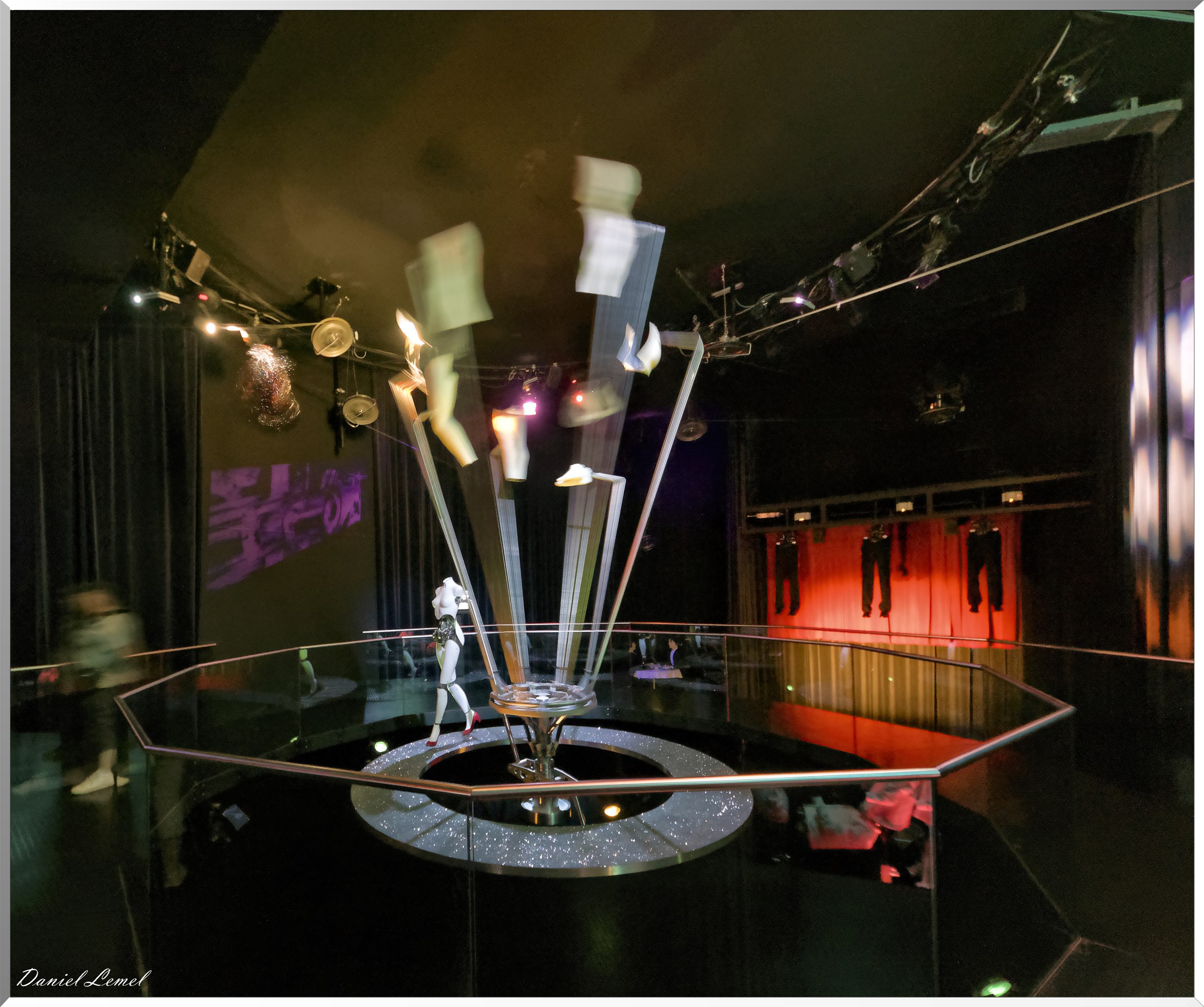 MECHANICAL THEATRE