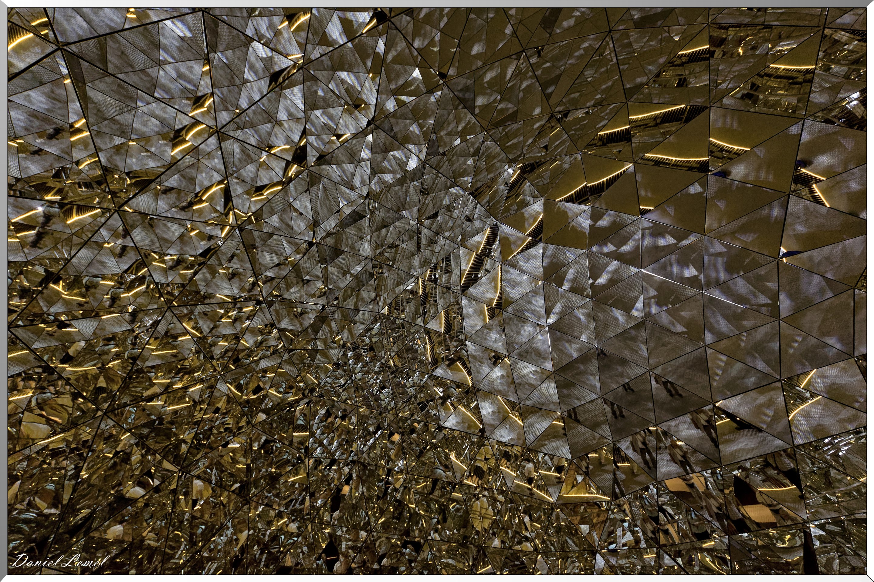CRYSTAL DOME