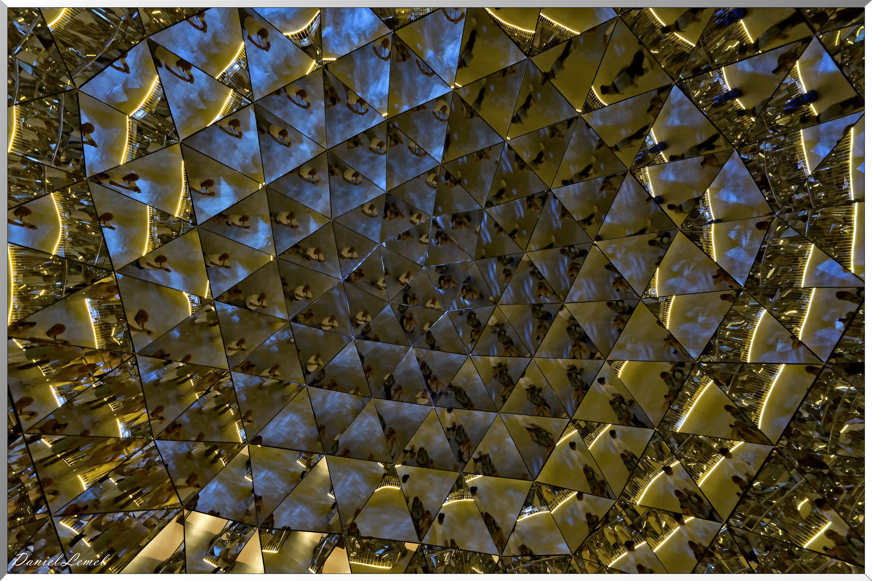 CRYSTAL DOME