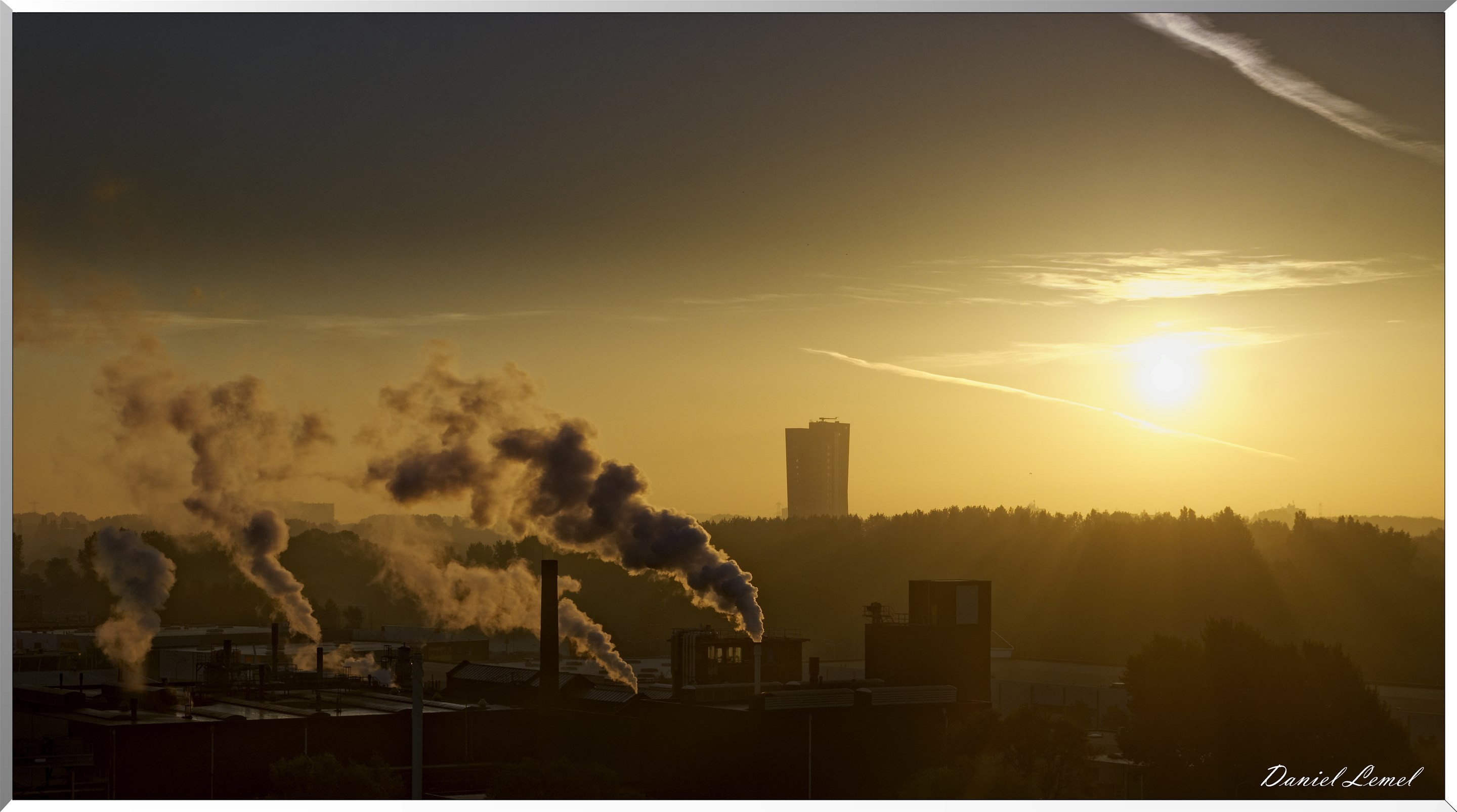Lever de soleil sur le Noordzeekannal