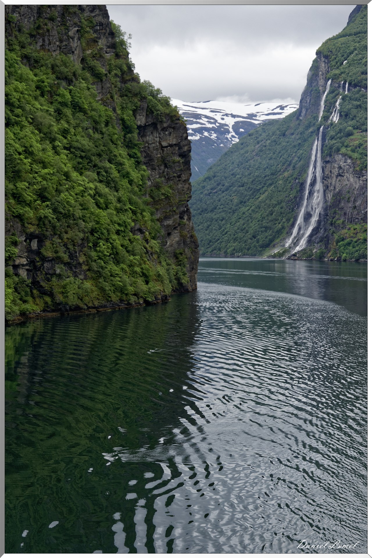 Sunnylvsfjorden - Sunnylvsfjorden - Cascade Bringefossen