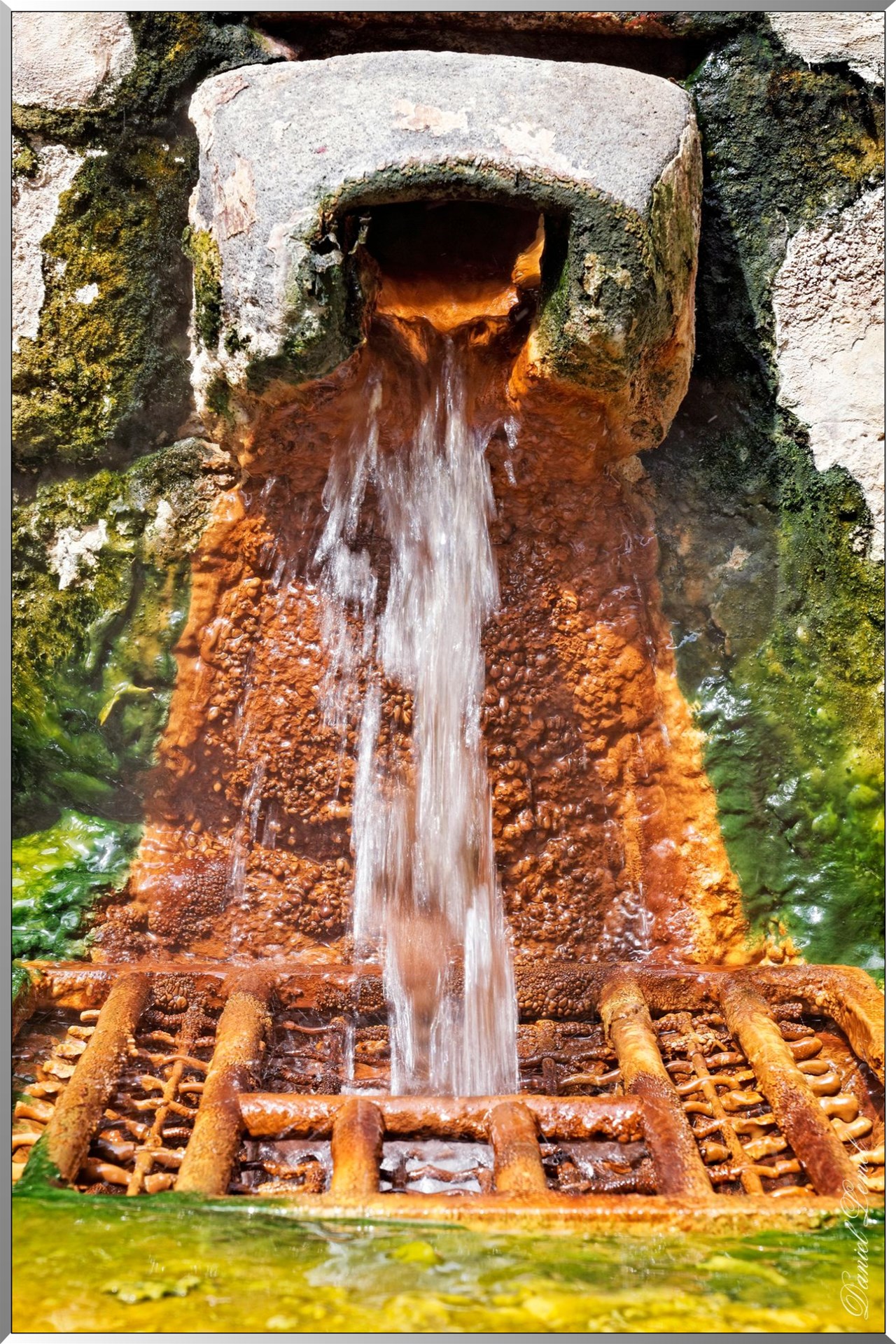 Source eau chaude