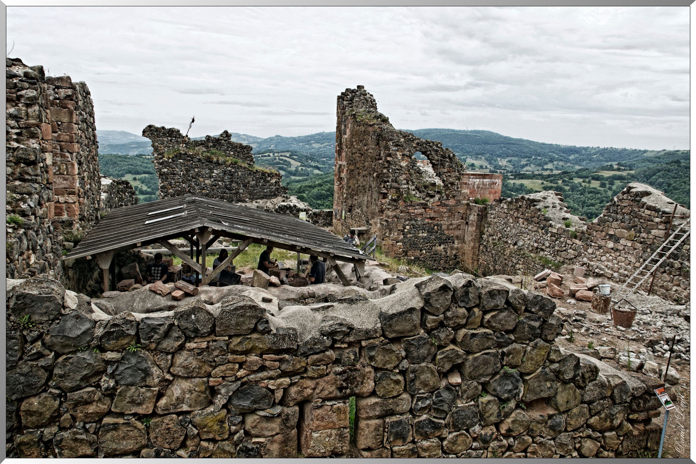 Château Fort de Calmont d'Olt - Tailleurs de pierres