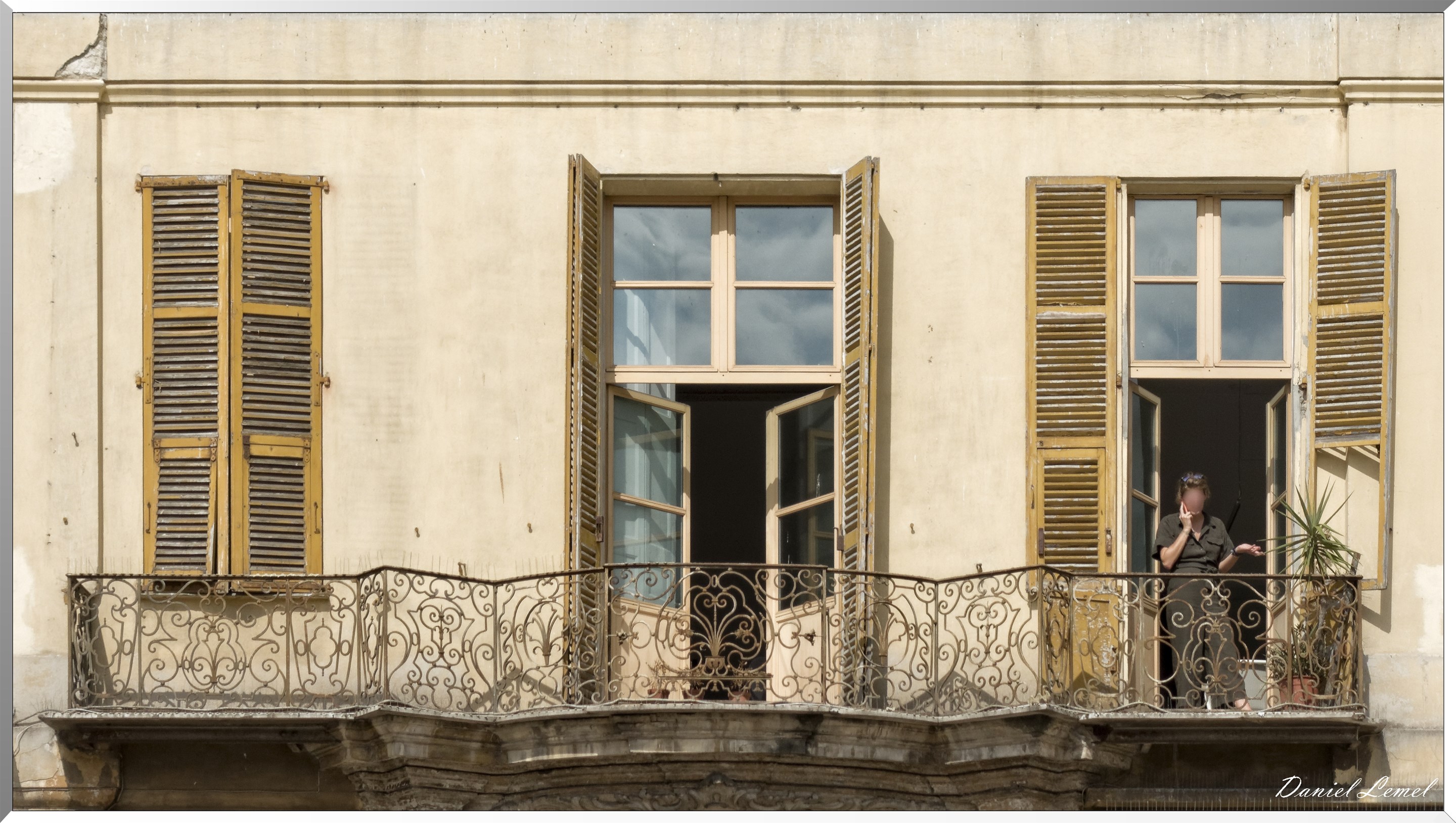 Façade et balcon
