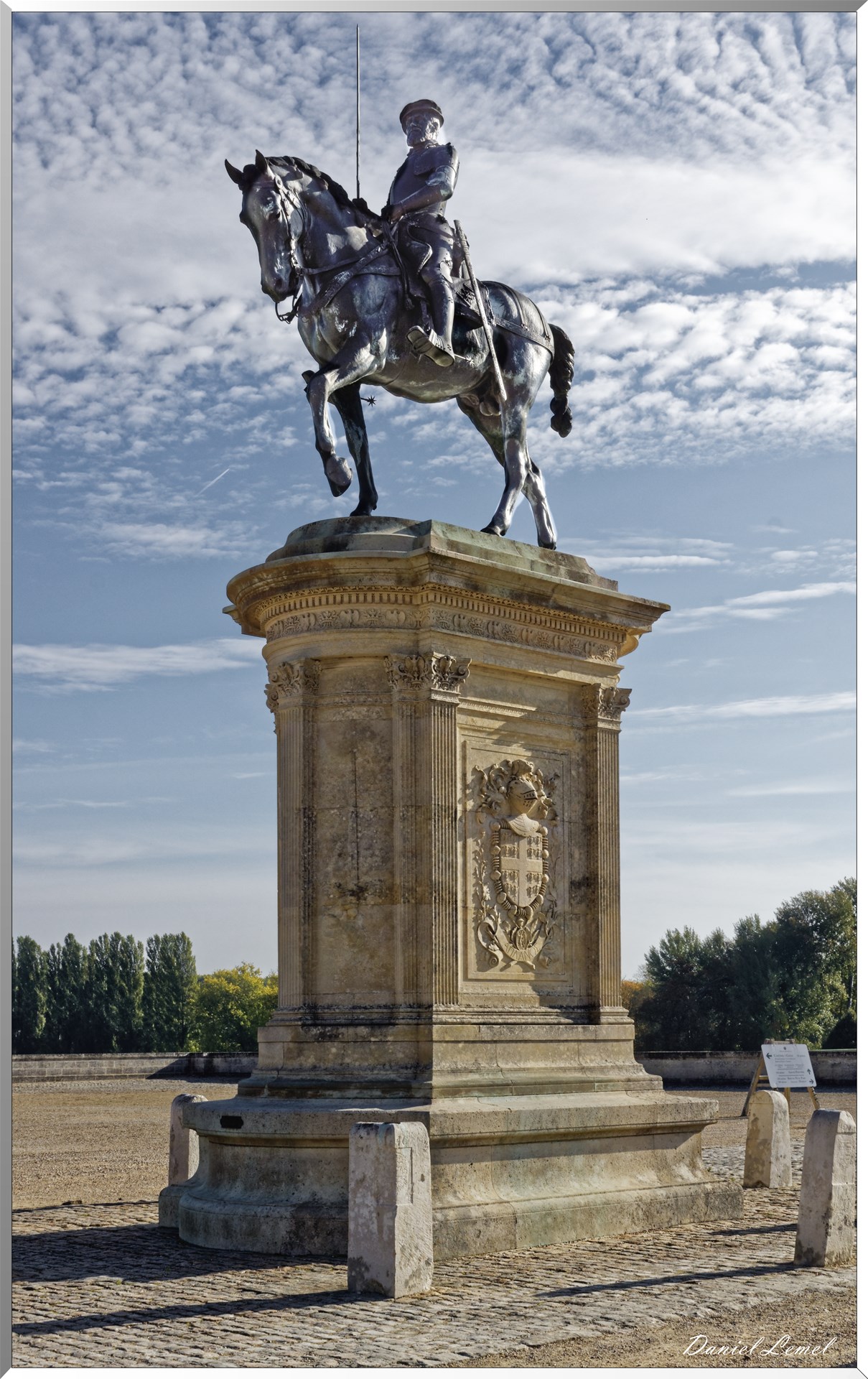  DSC0007 DxOW