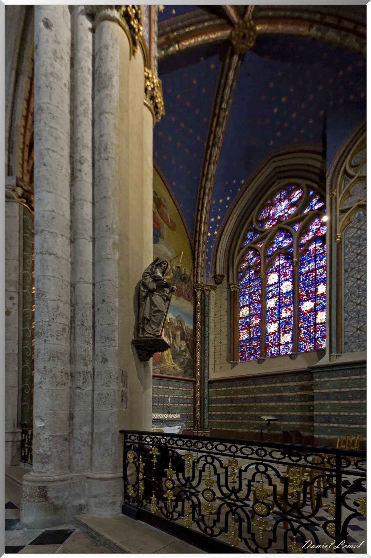  DSC0068 DxOW