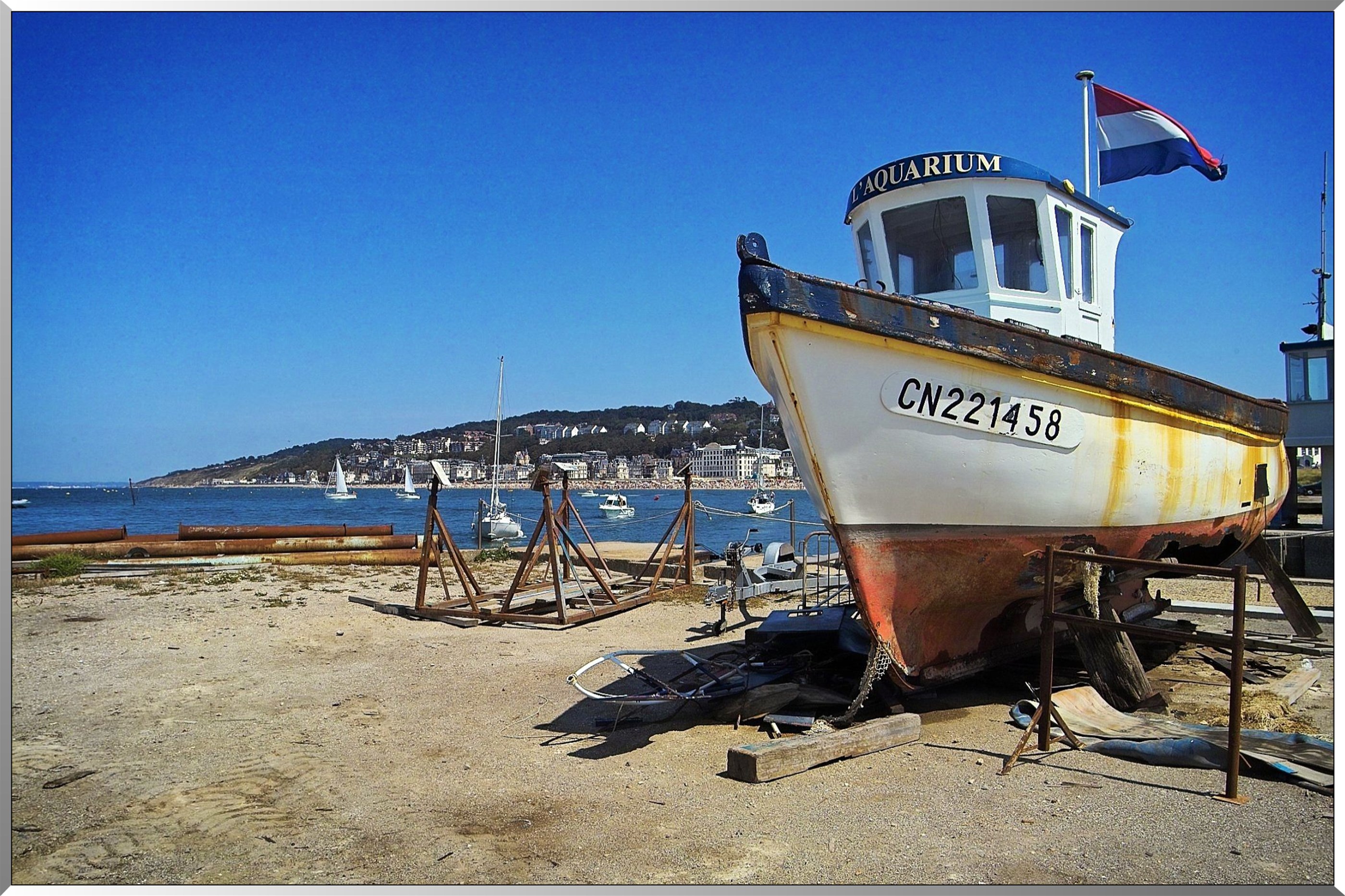 Bateau sur cale