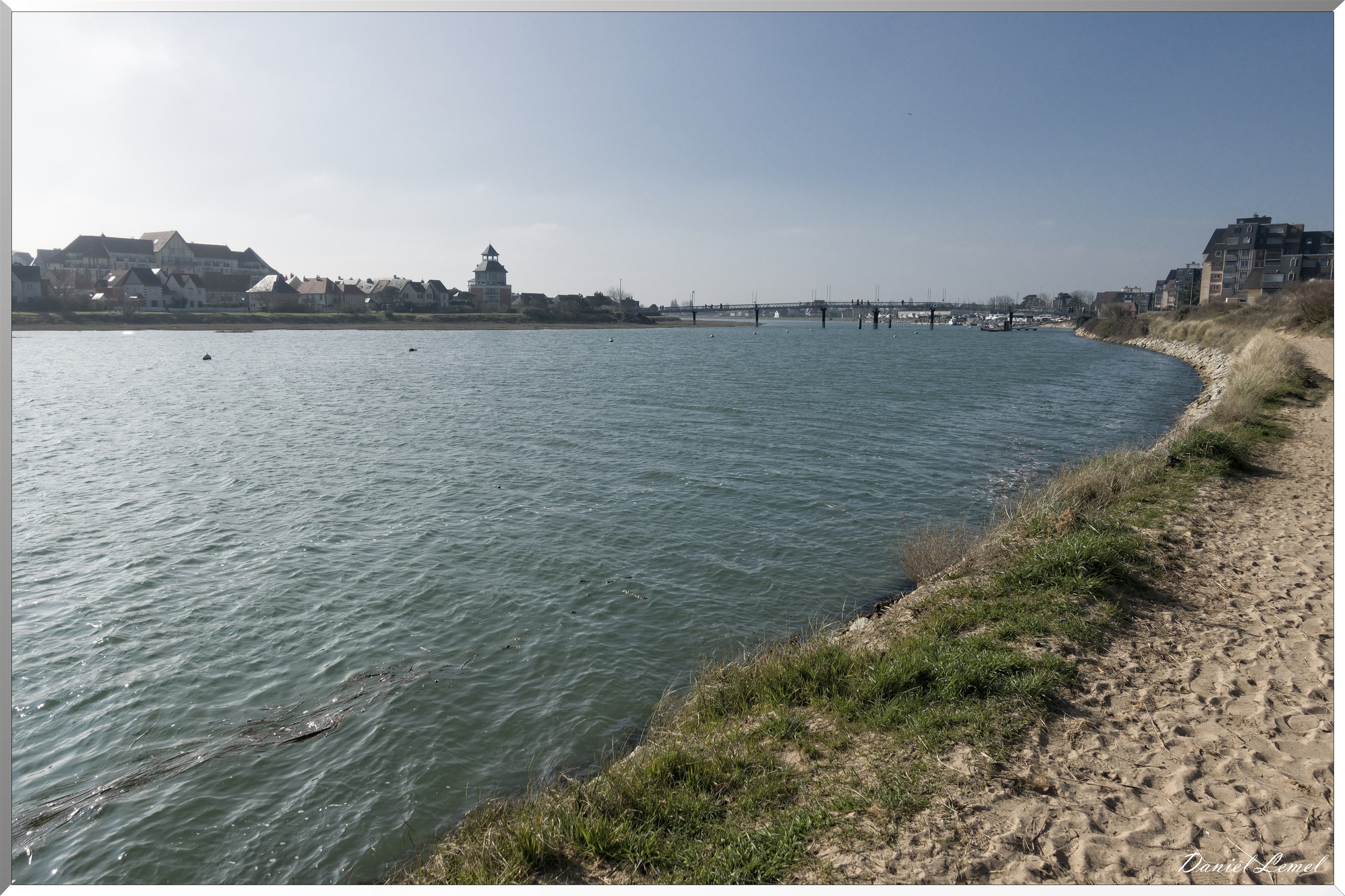  DSC4024 DxOW