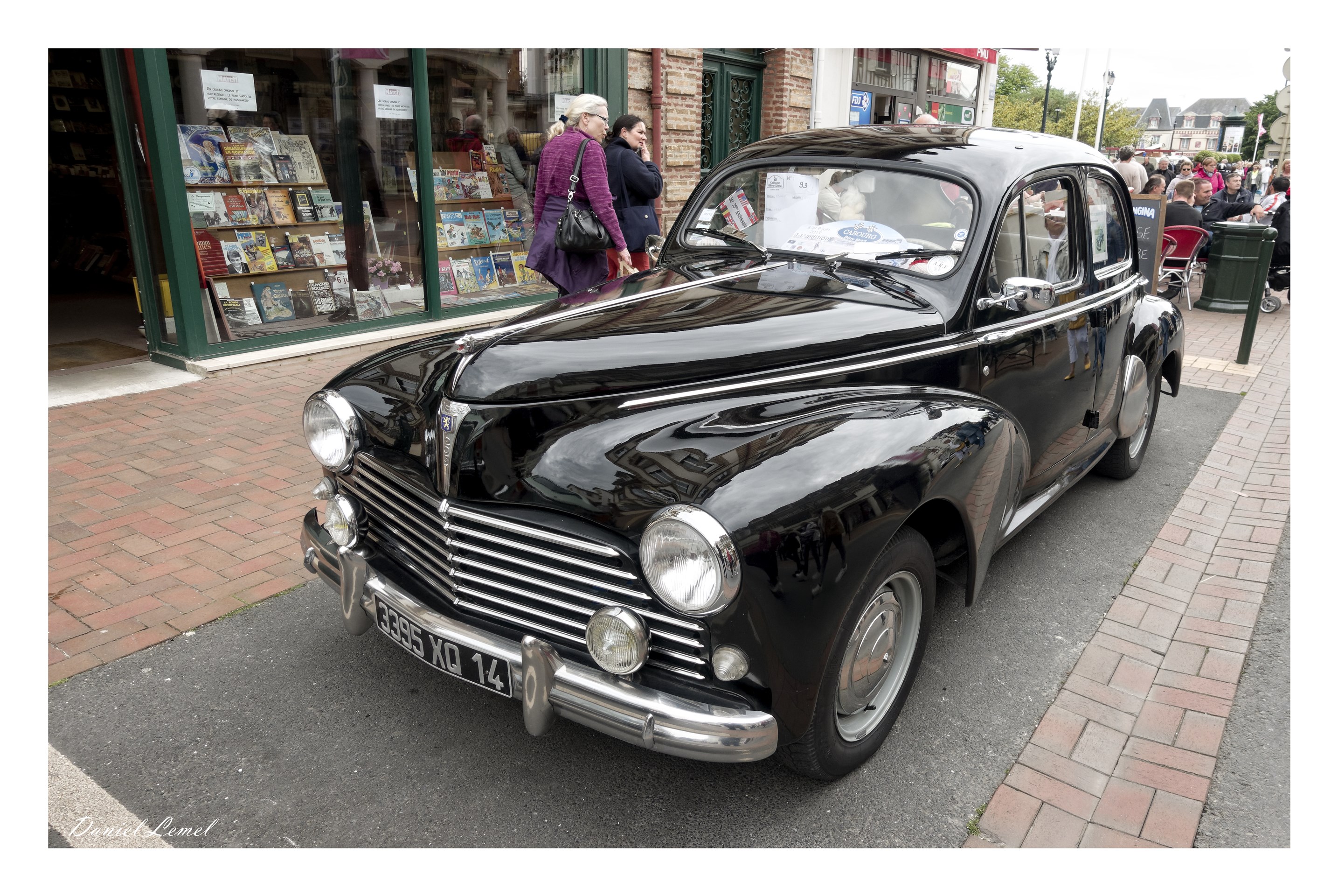 Peugeot 203