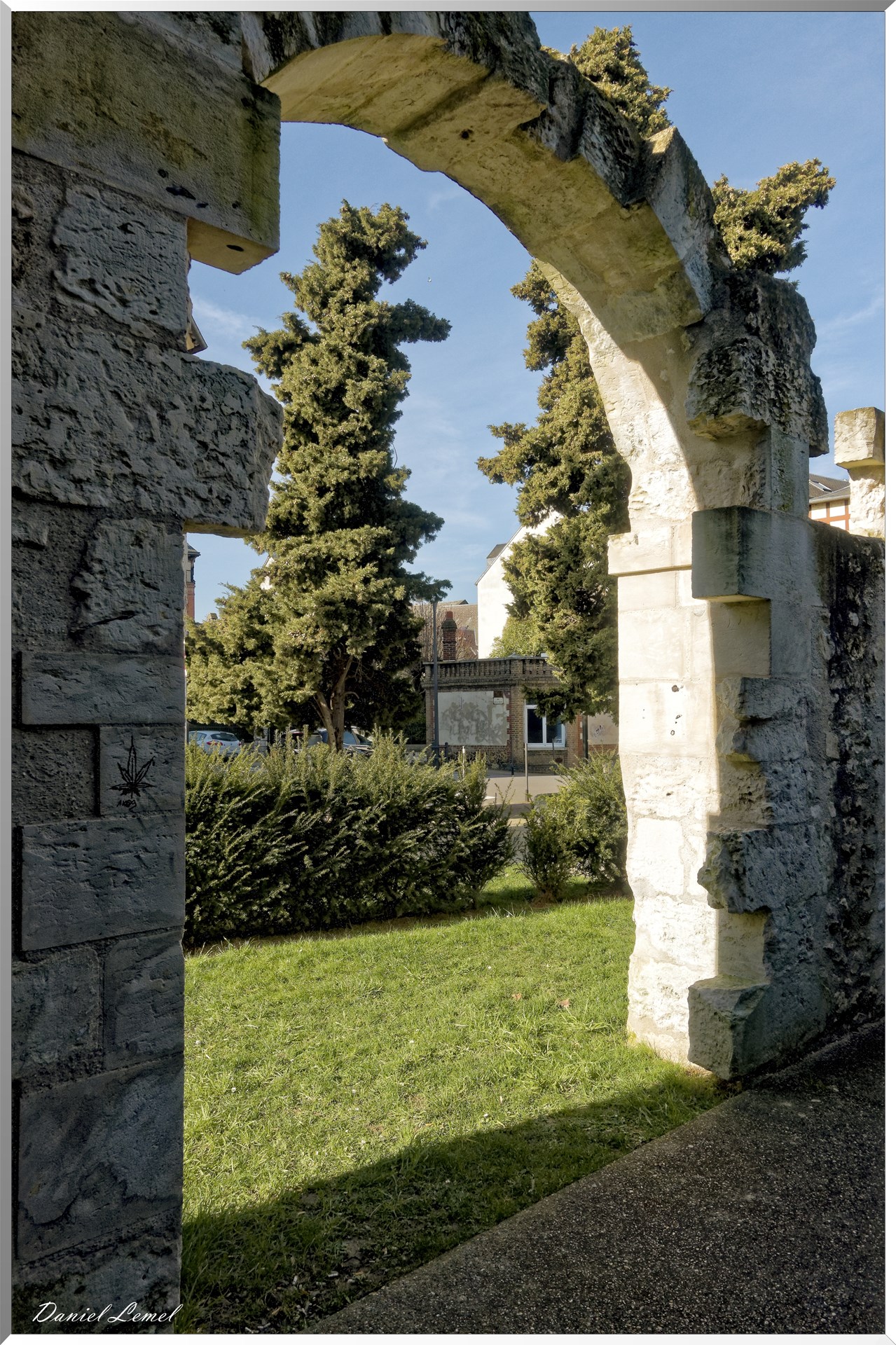 Ruine du Cloître