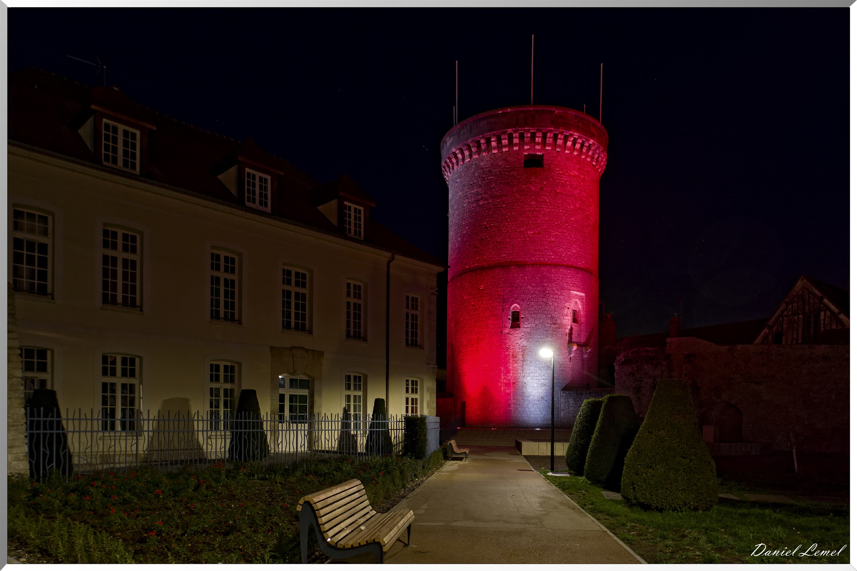  DSC0044 DxOW