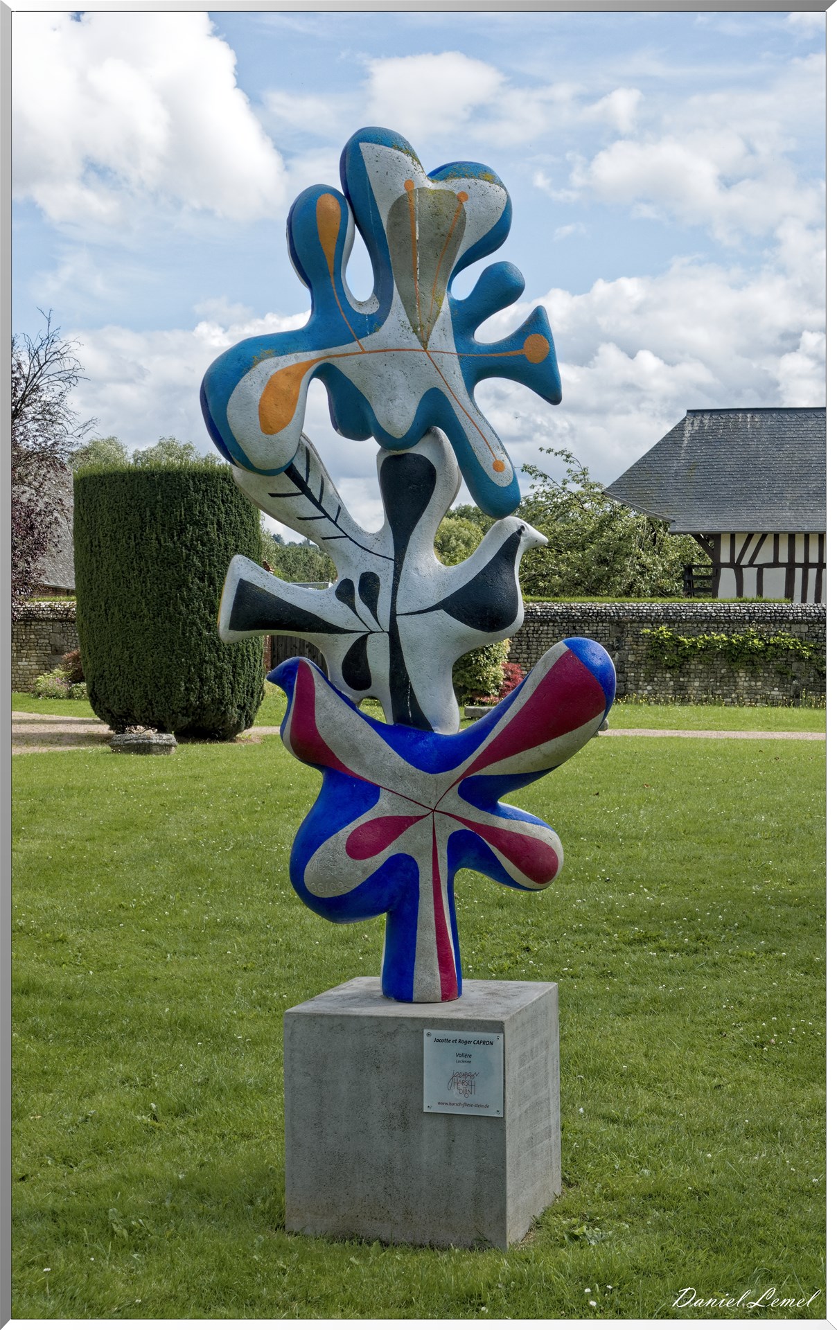 "Volière Lucienne" - Jacotte et Roger Capron