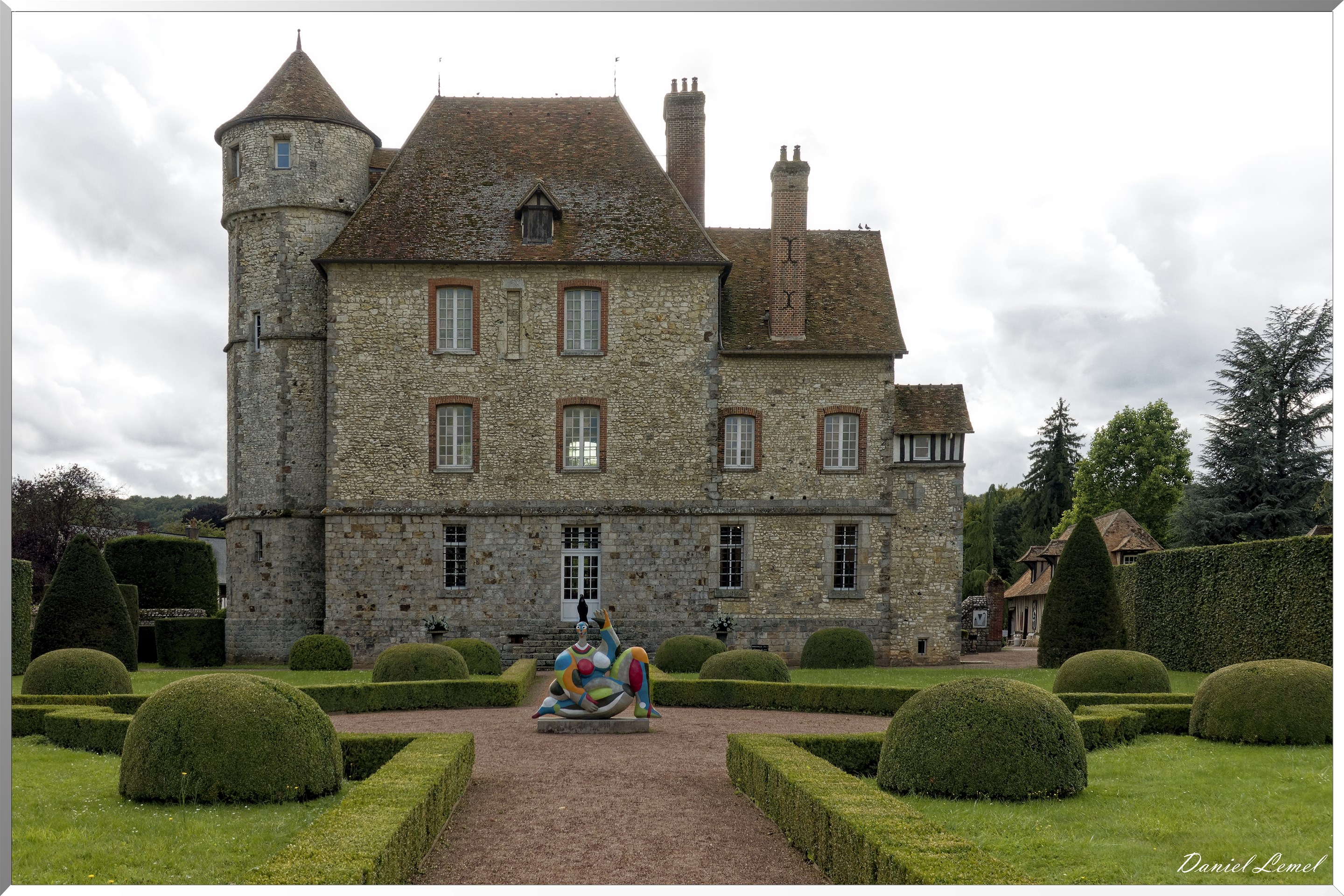 Le château vu des jardins