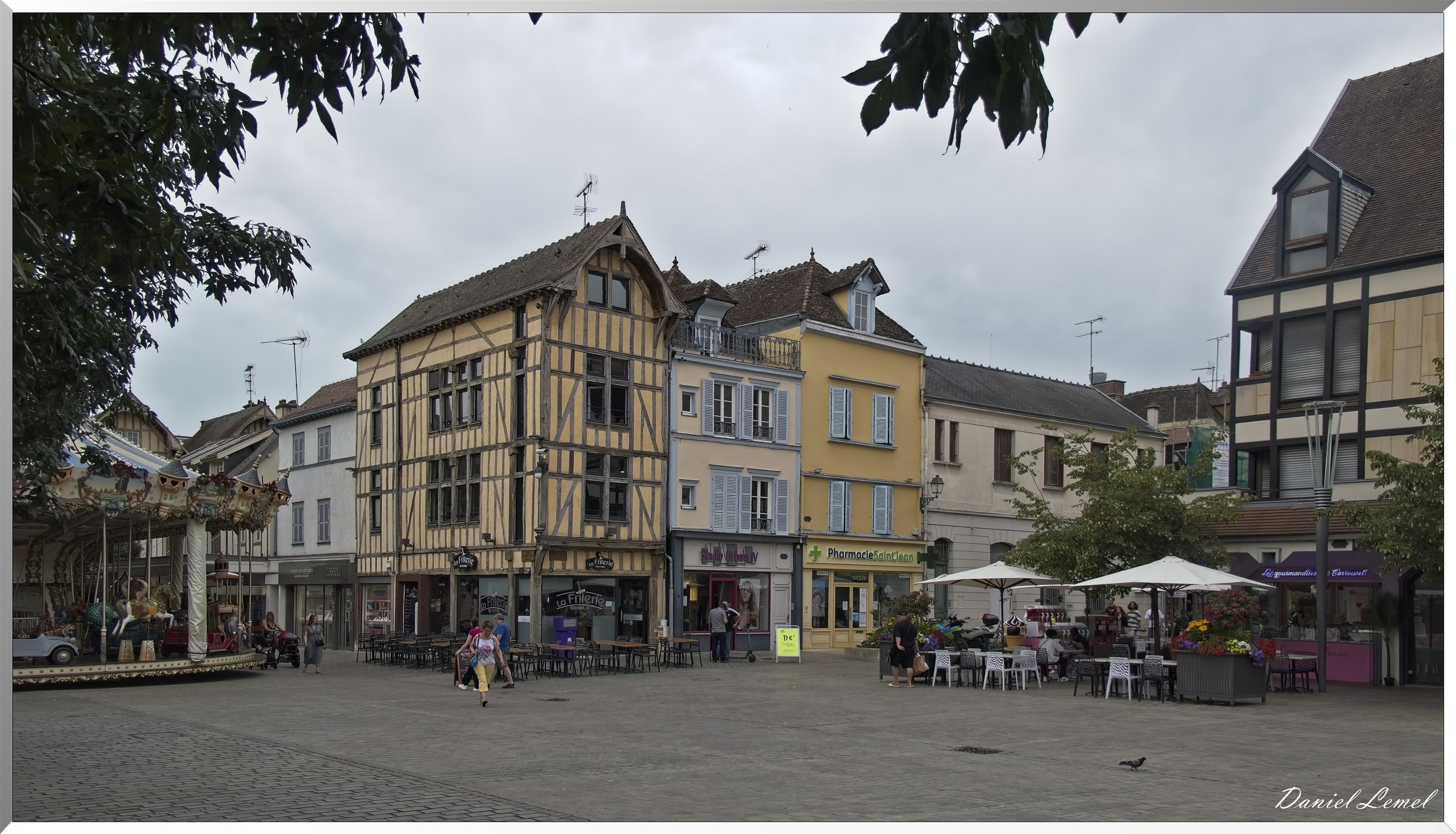 Troyes
