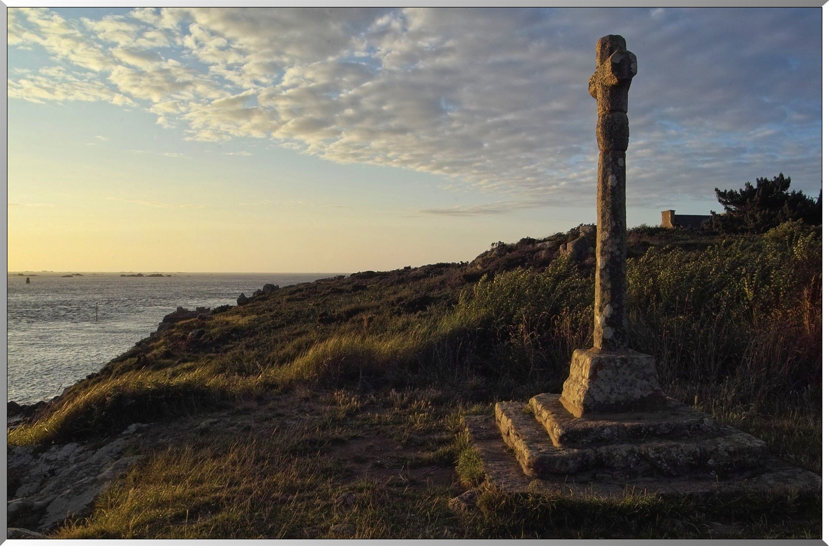 Croix de Maudez - Soleil couchant