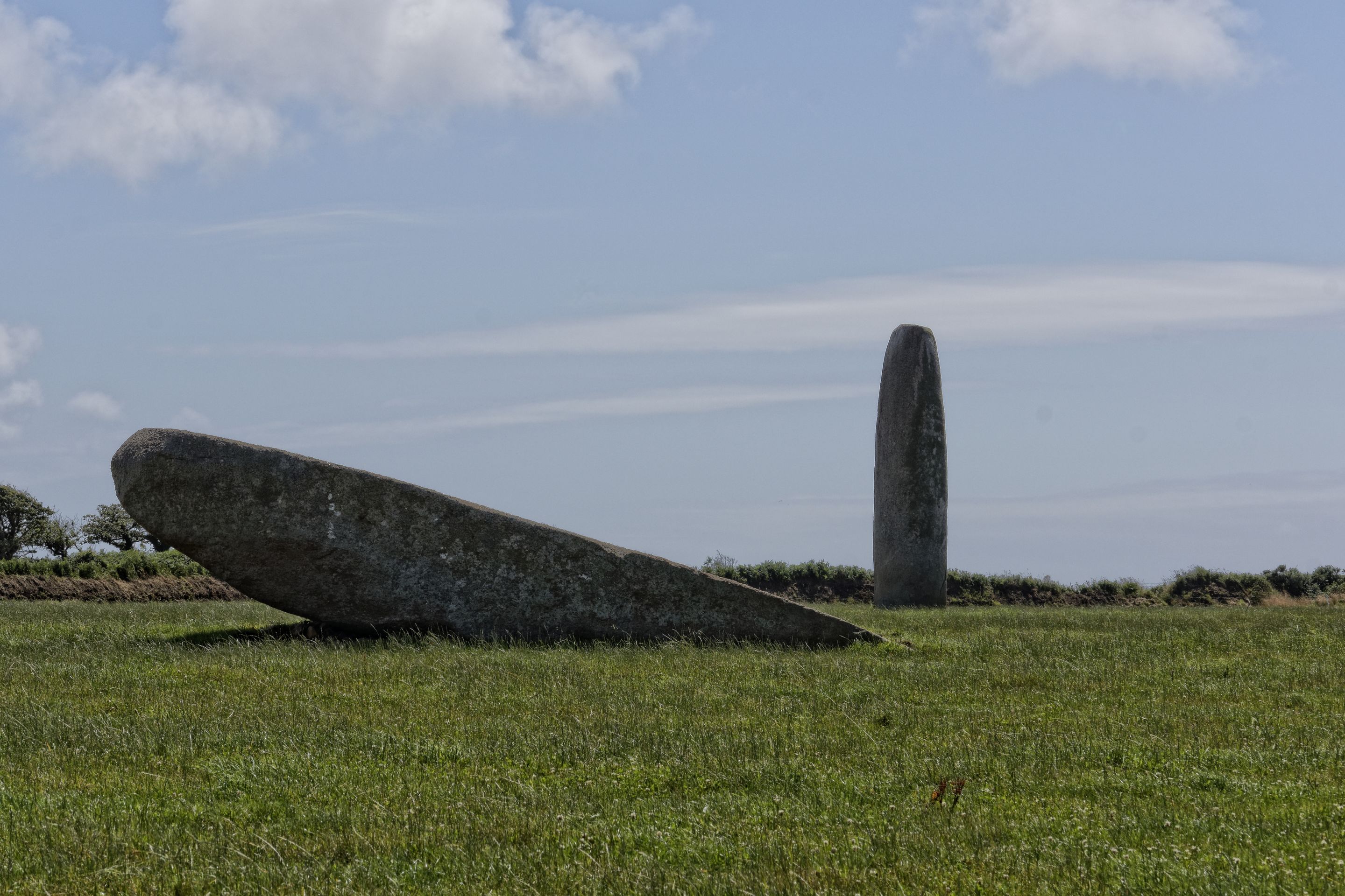 Menhir de Kergadiou