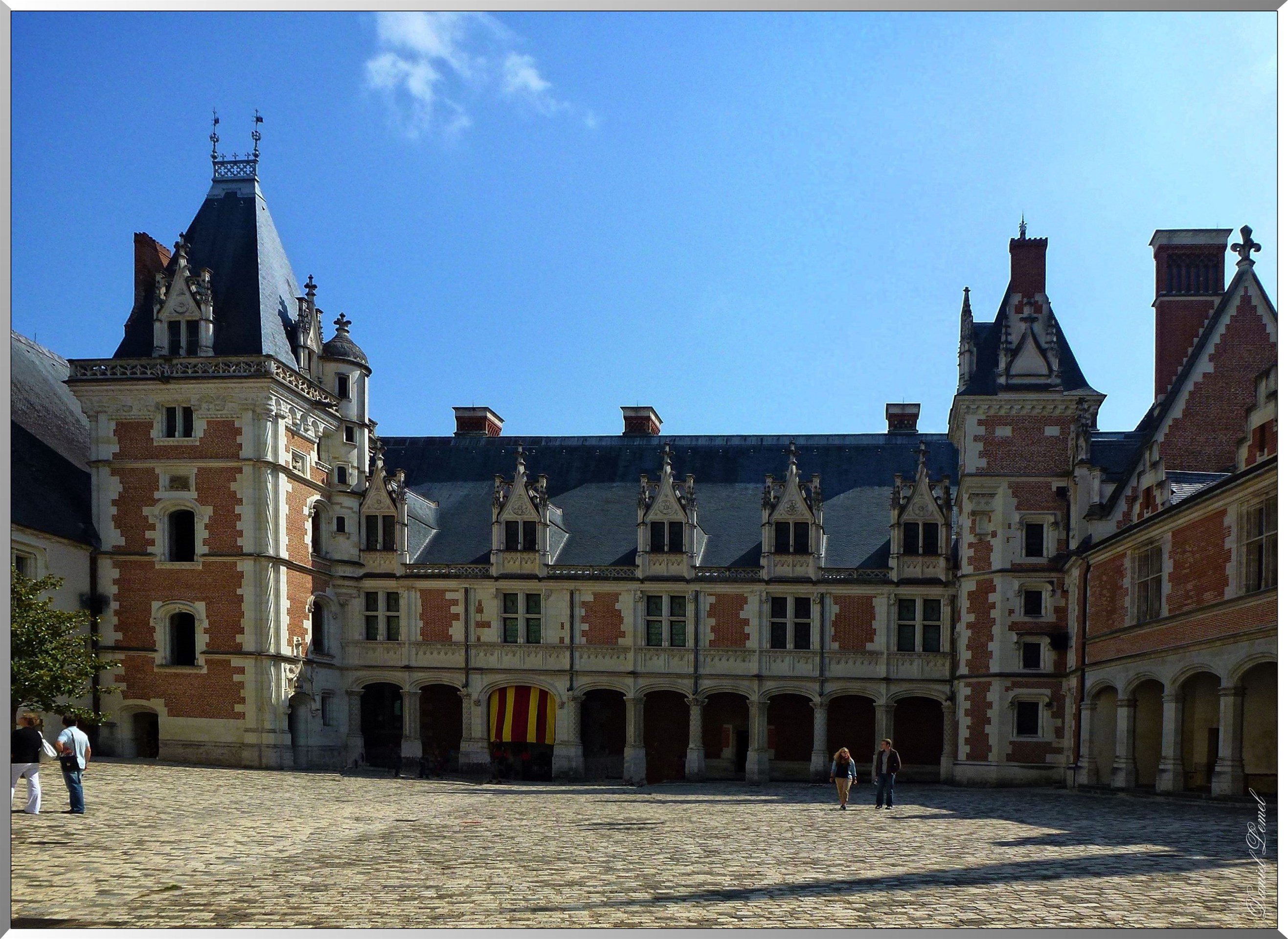 Aile LouisXII