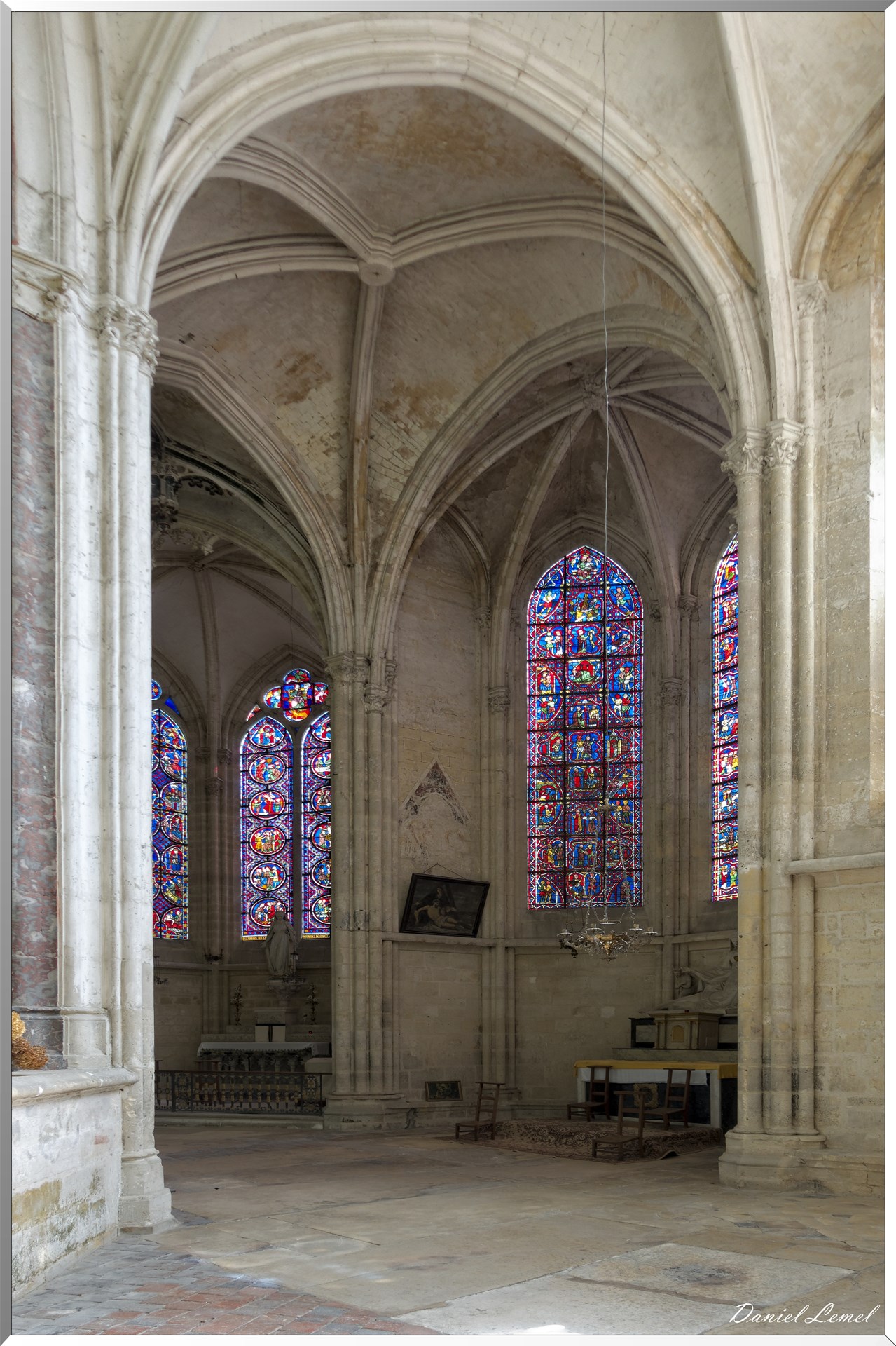Église Saint-Pierre de Saint-Julien-du-Sault