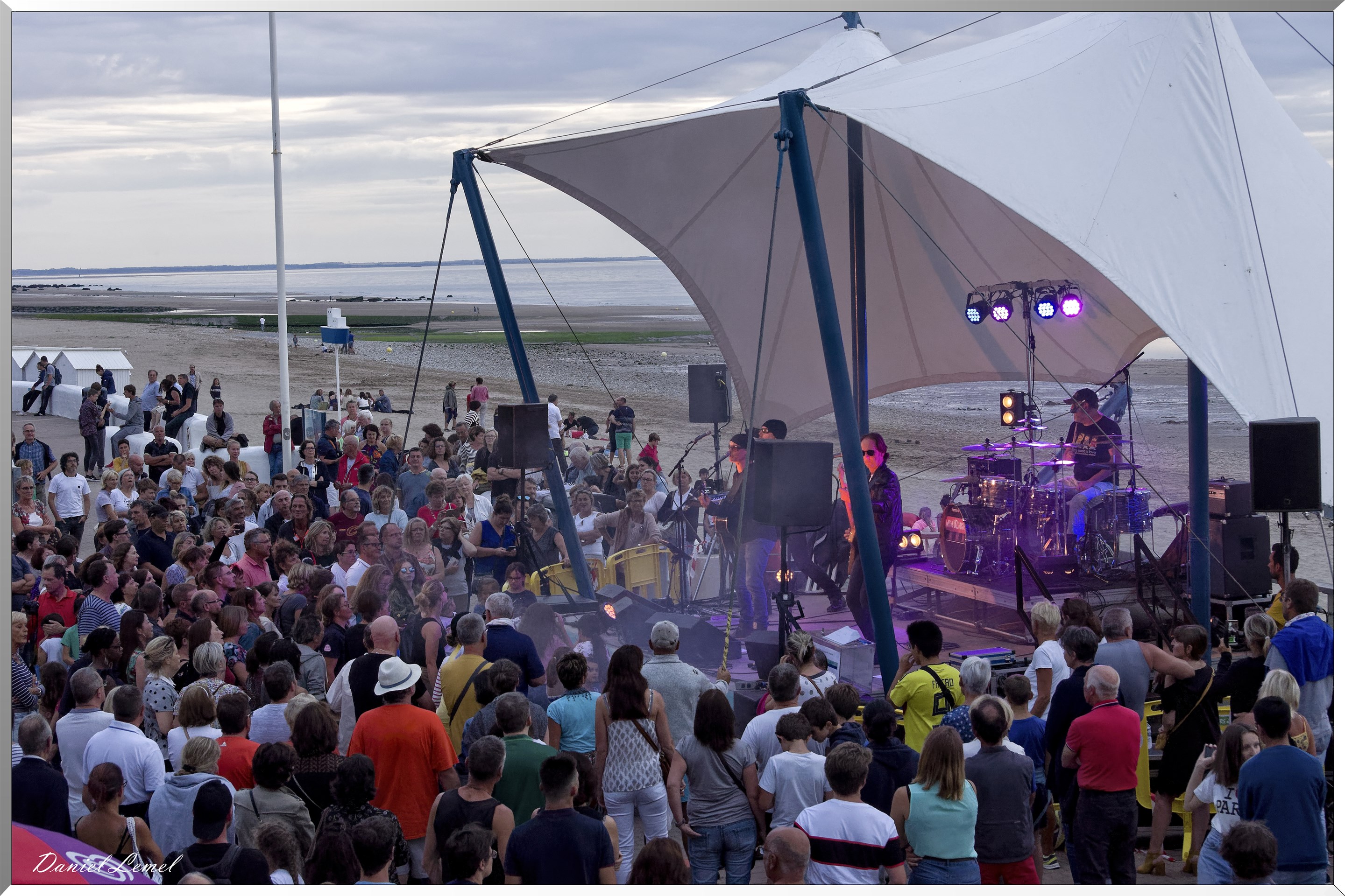 Concert - 'With-U2'  à Villers-sur-Mer