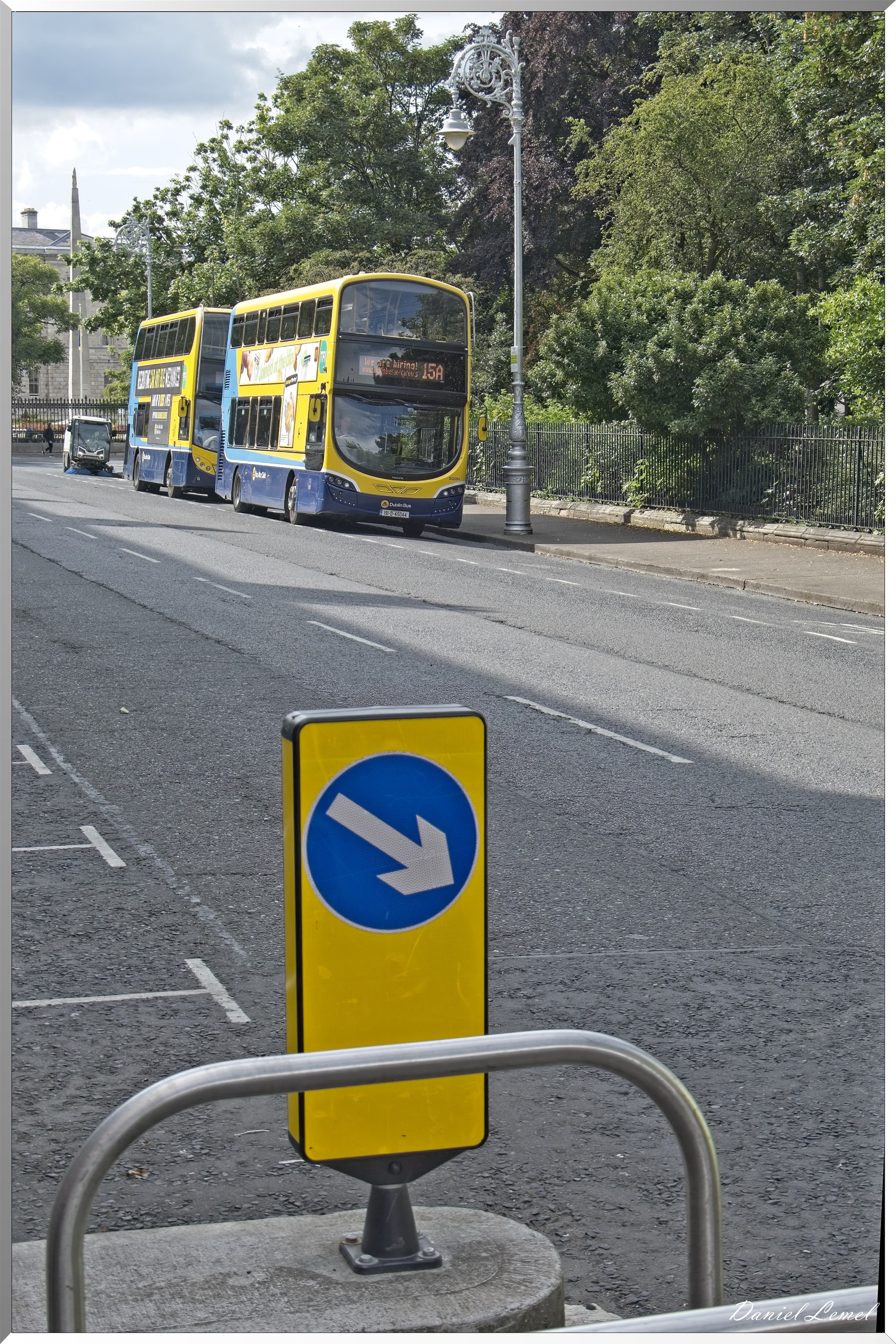 Bus